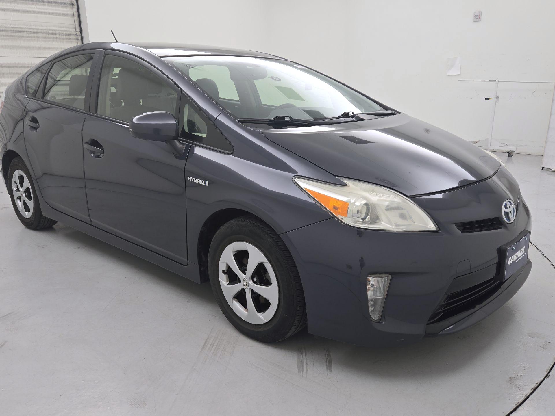 Thumbnail: 2015 Toyota Prius - 1