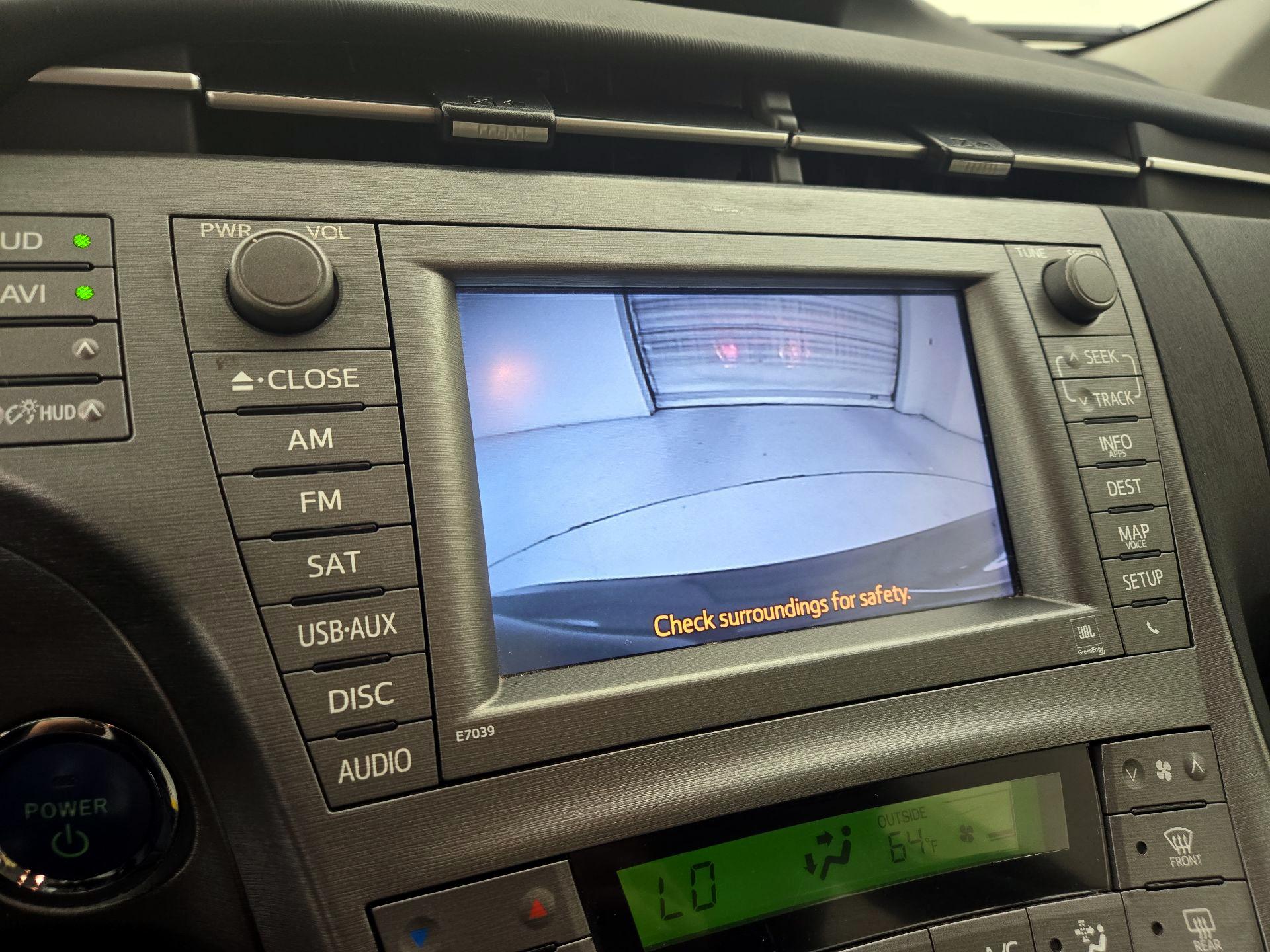 Thumbnail: 2015 Toyota Prius - 13