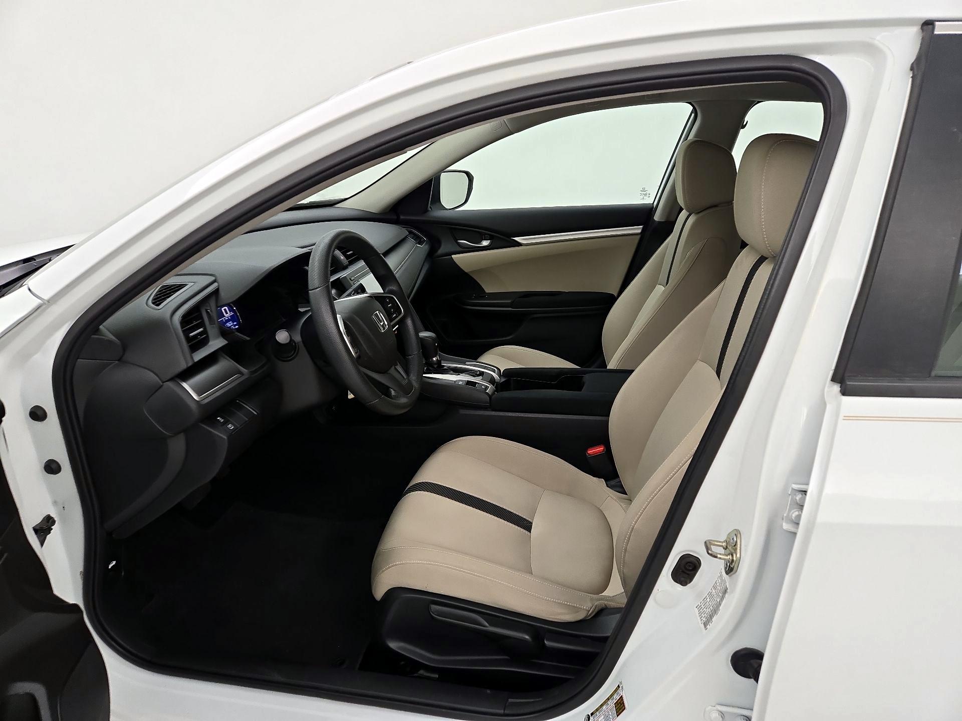 Thumbnail: 2016 Honda Civic - 11