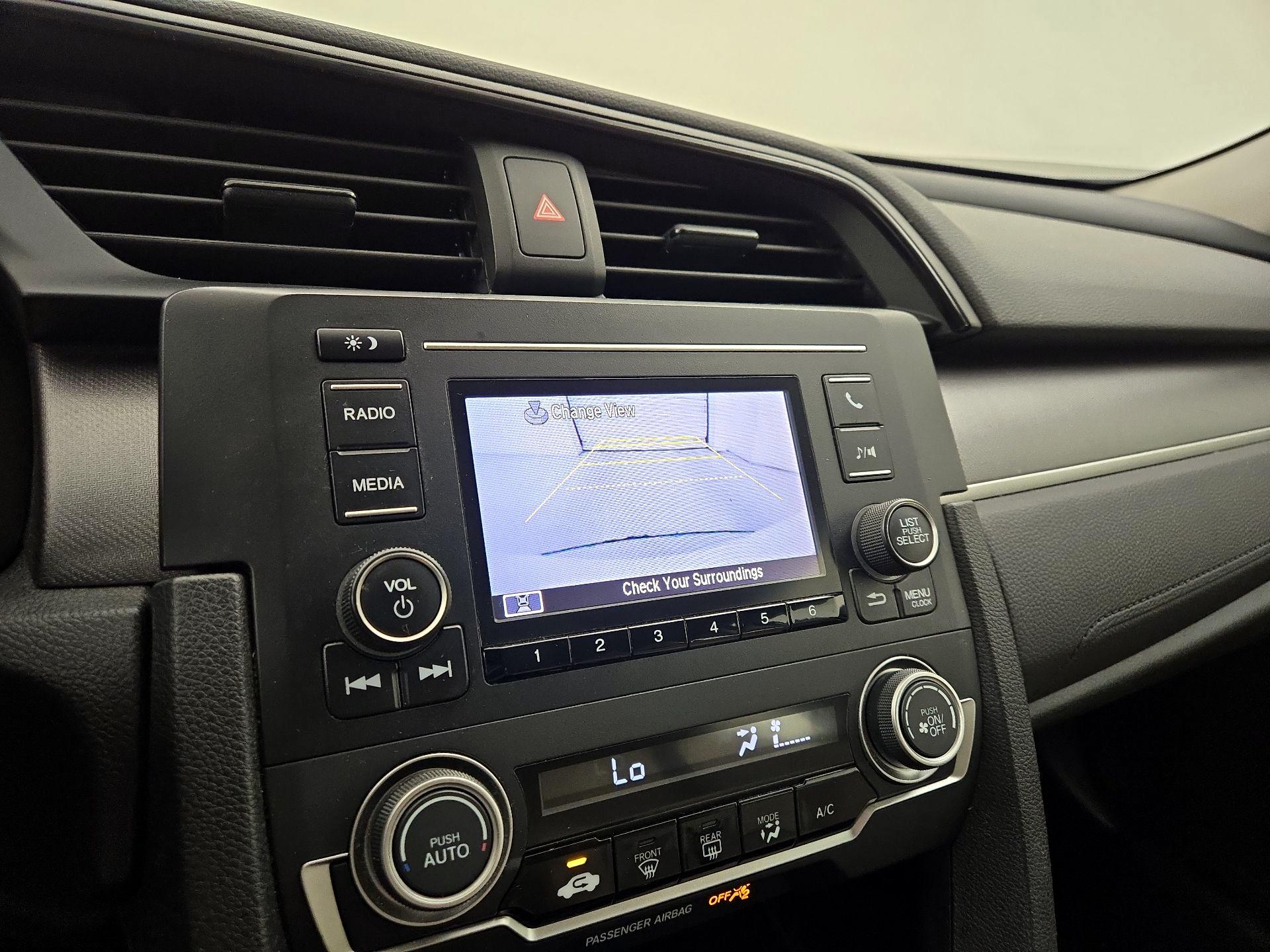 Thumbnail: 2016 Honda Civic - 14