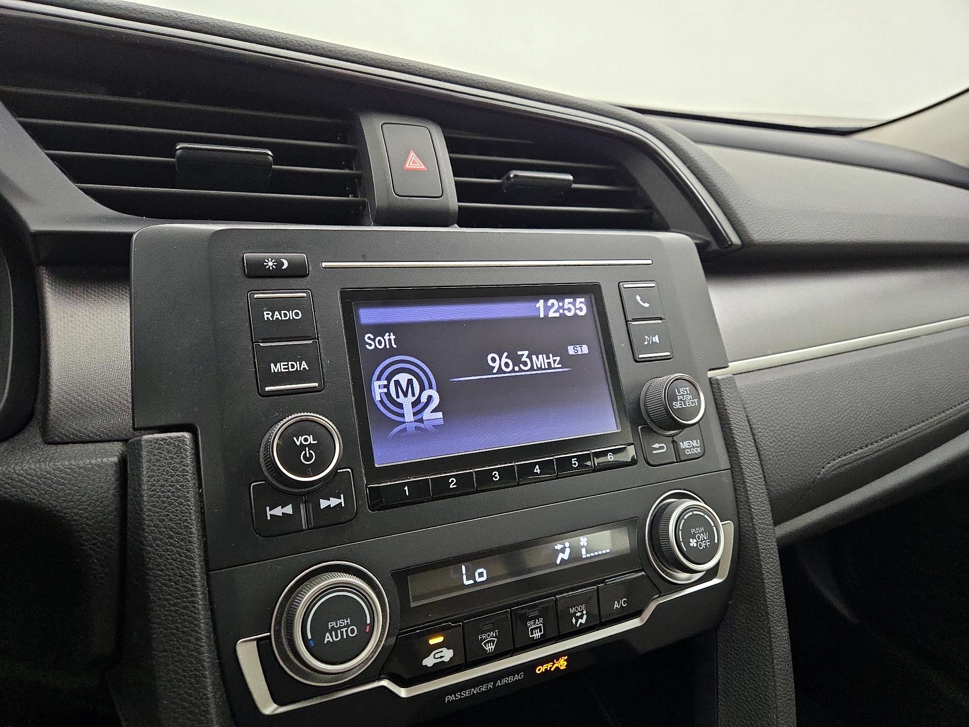 Thumbnail: 2016 Honda Civic - 15