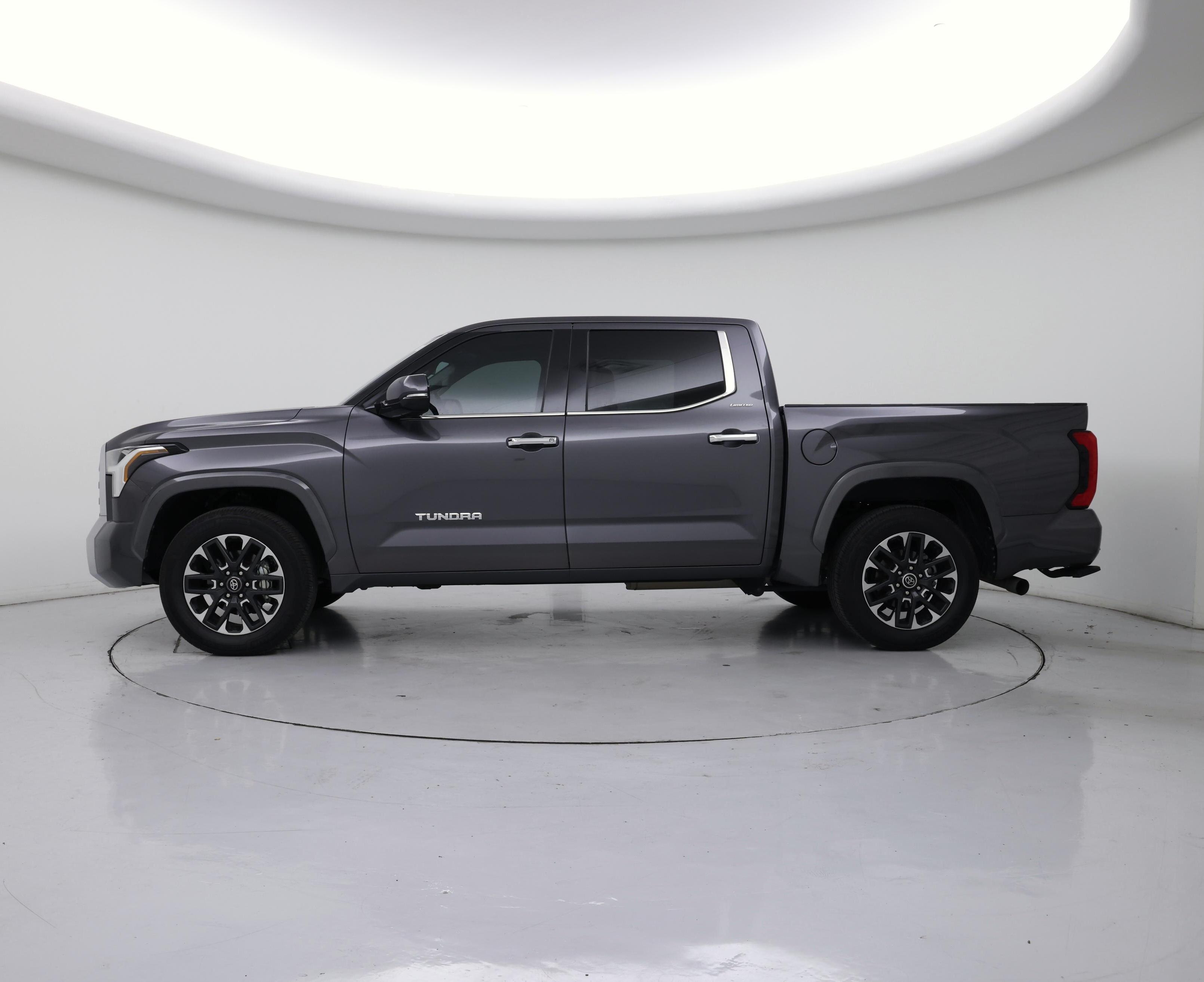 Thumbnail: 2023 Toyota Tundra - 3