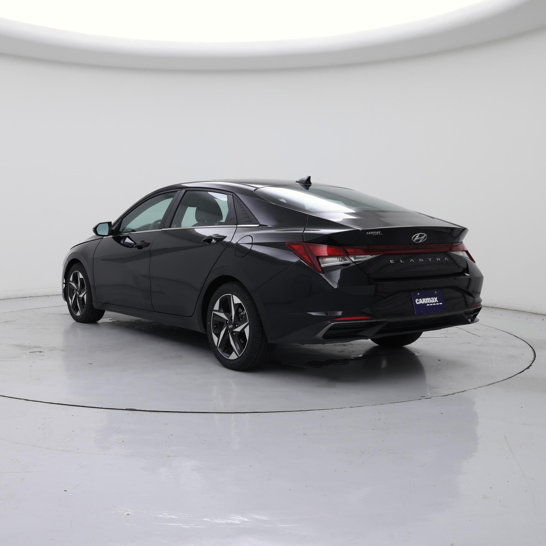 Thumbnail: 2021 Hyundai Elantra - 2