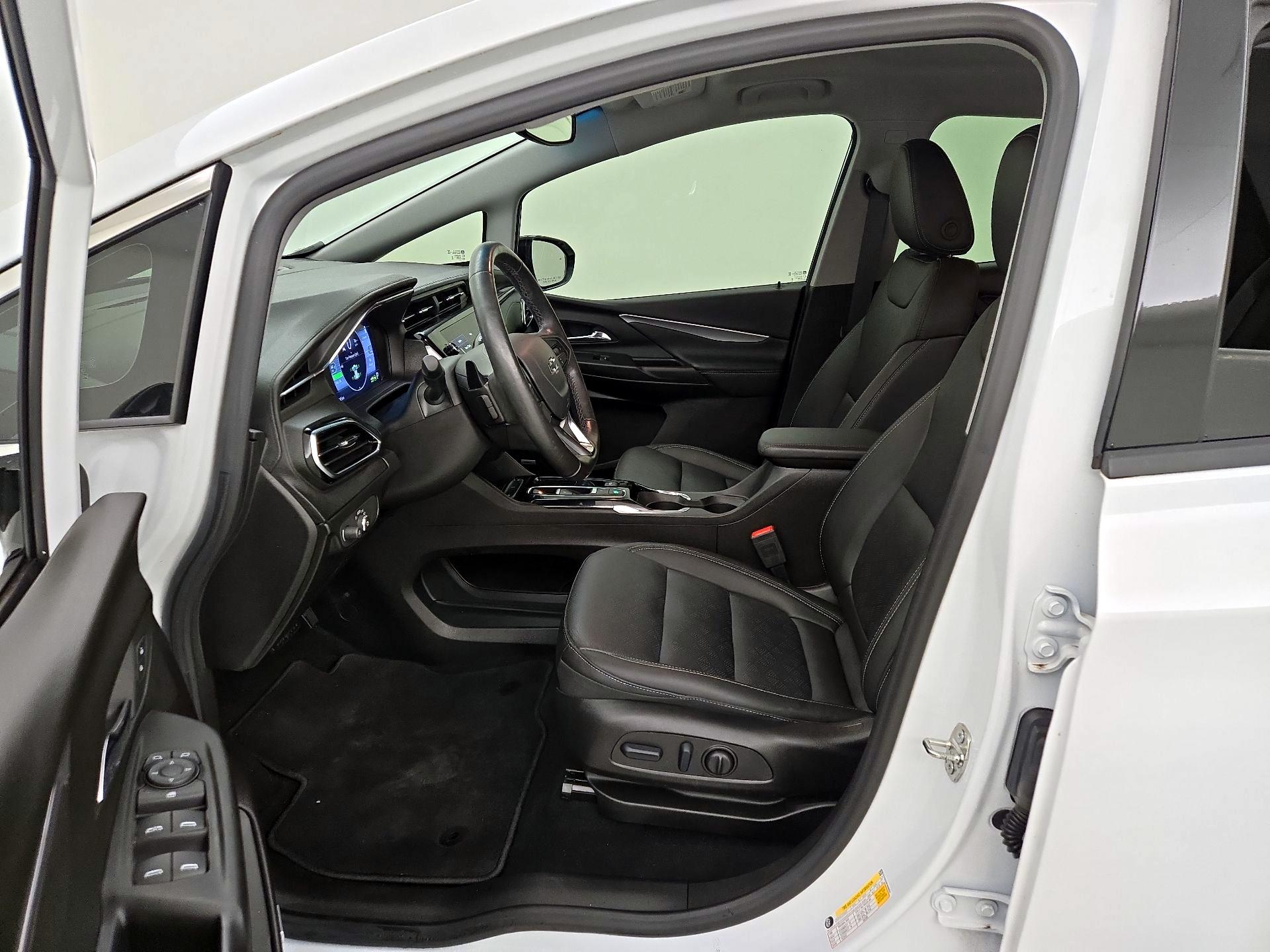 Thumbnail: 2023 Chevrolet Bolt EV - 11