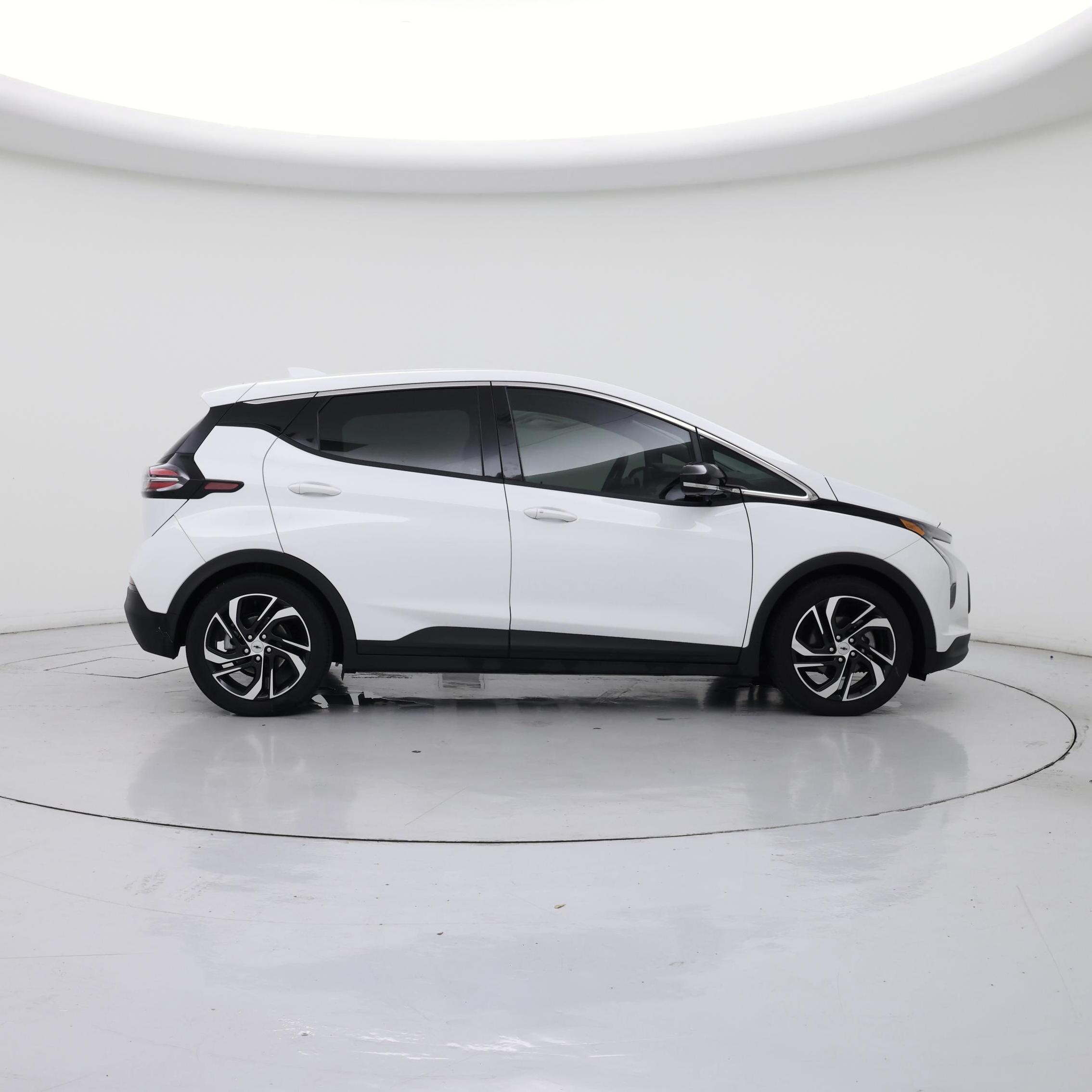 Thumbnail: 2023 Chevrolet Bolt EV - 7