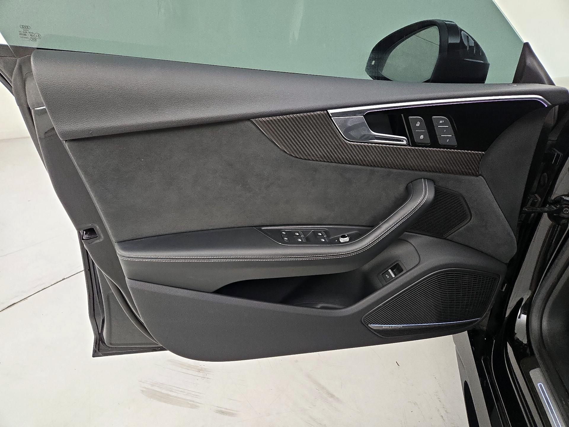 Thumbnail: 2022 Audi RS 5 - 12