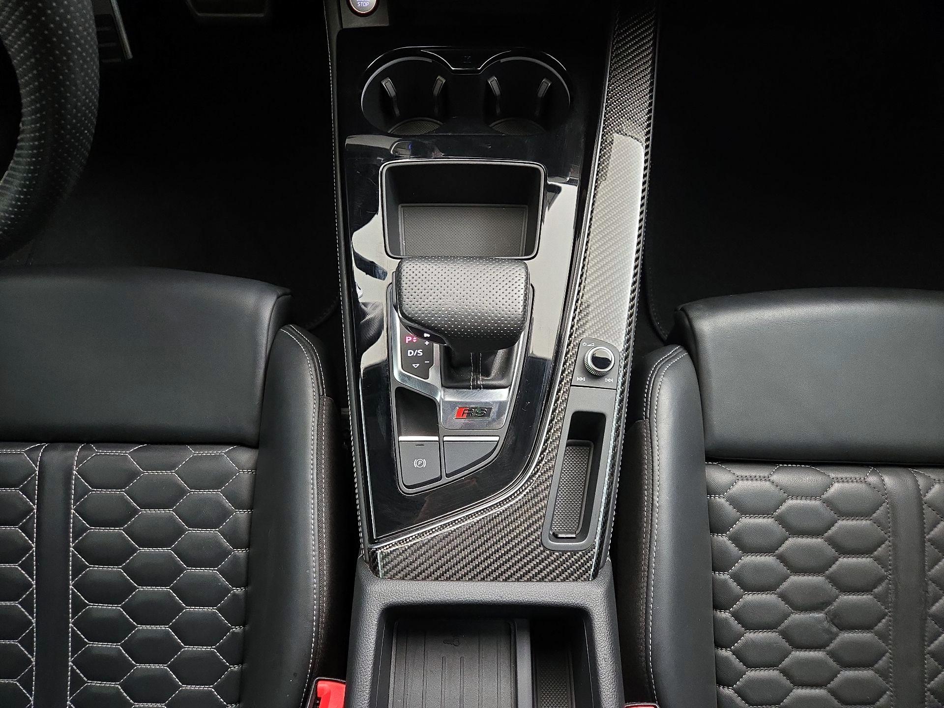 Thumbnail: 2022 Audi RS 5 - 17