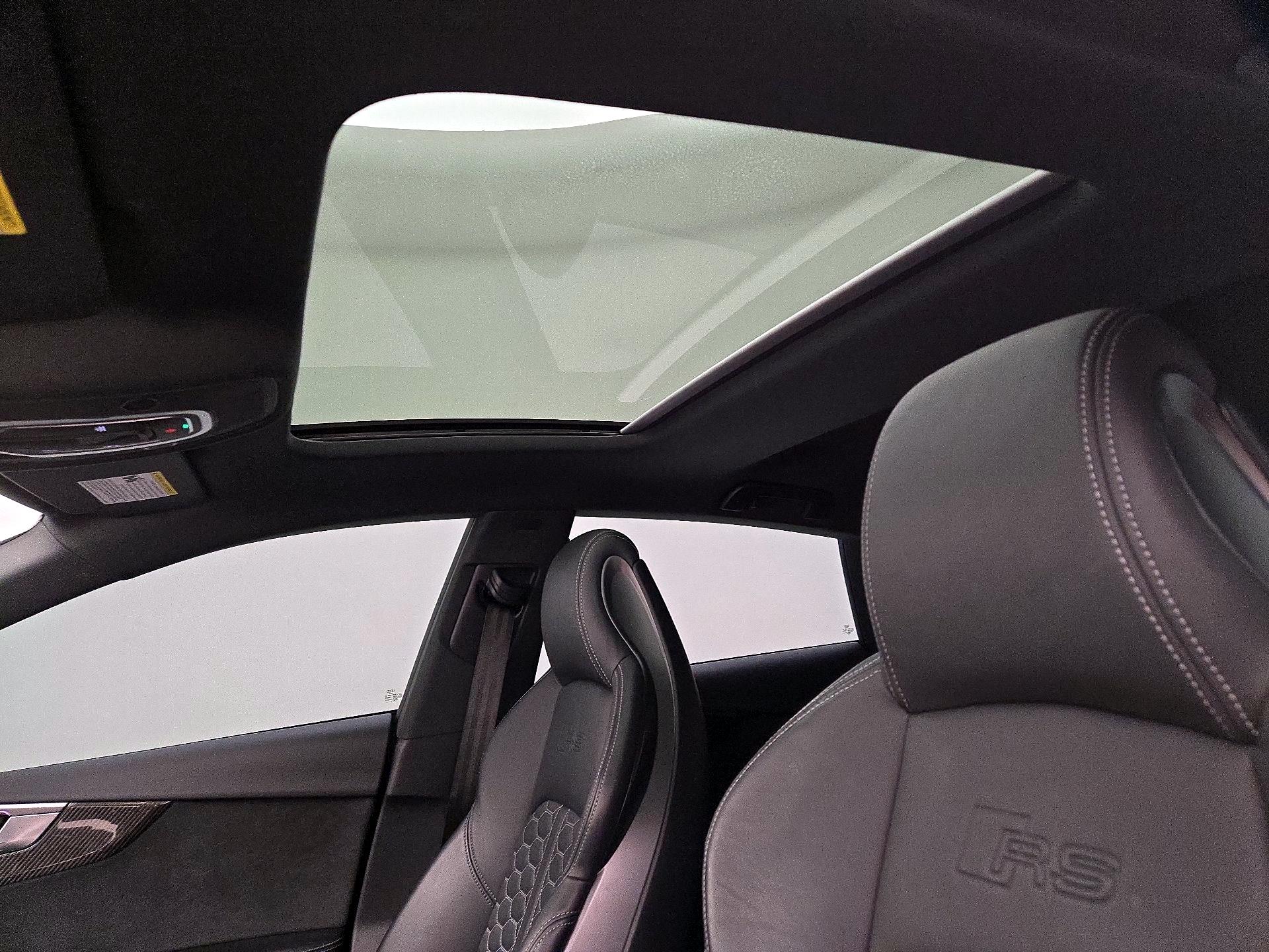 Thumbnail: 2022 Audi RS 5 - 19