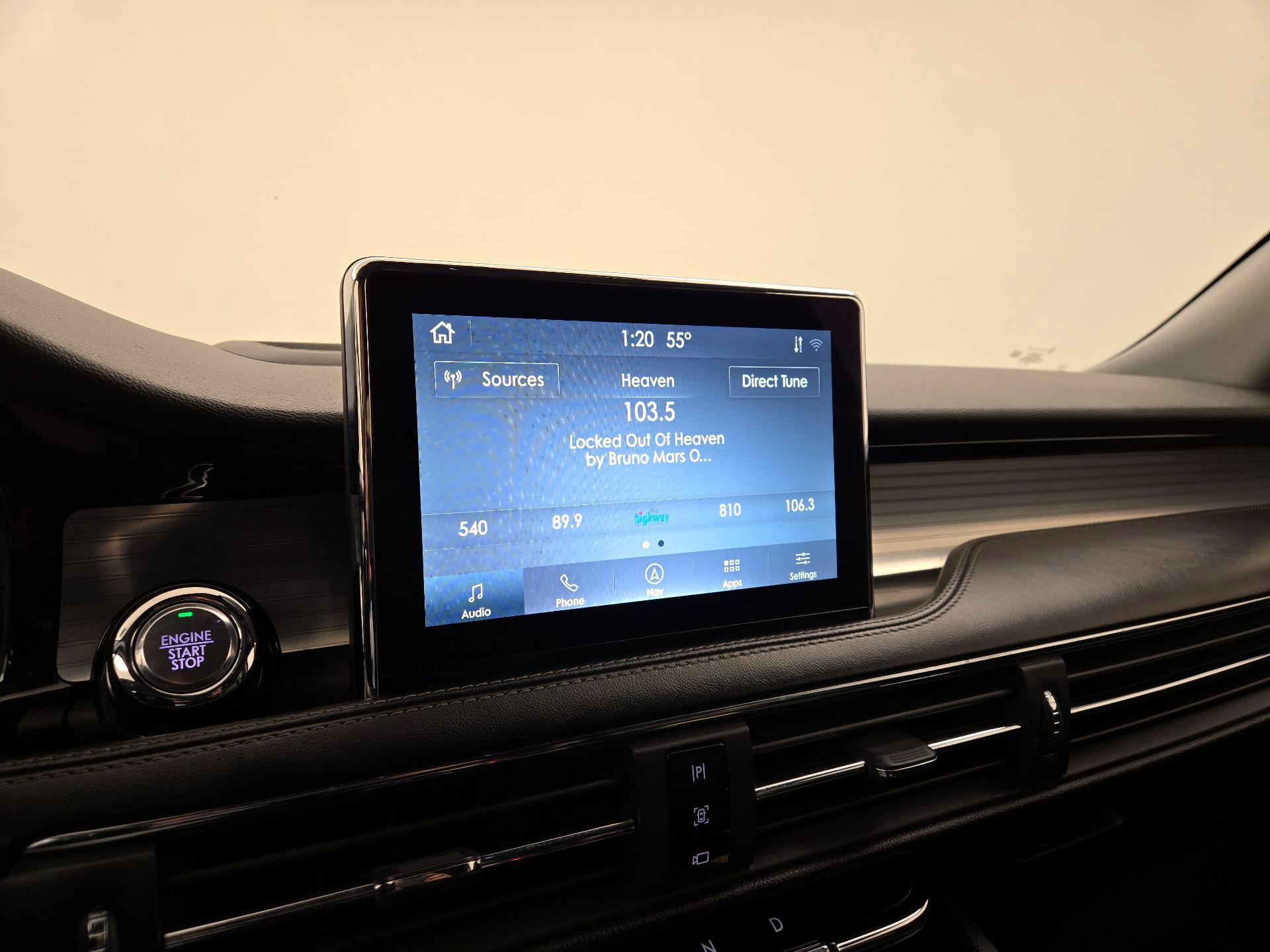 Thumbnail: 2020 Lincoln Corsair - 16