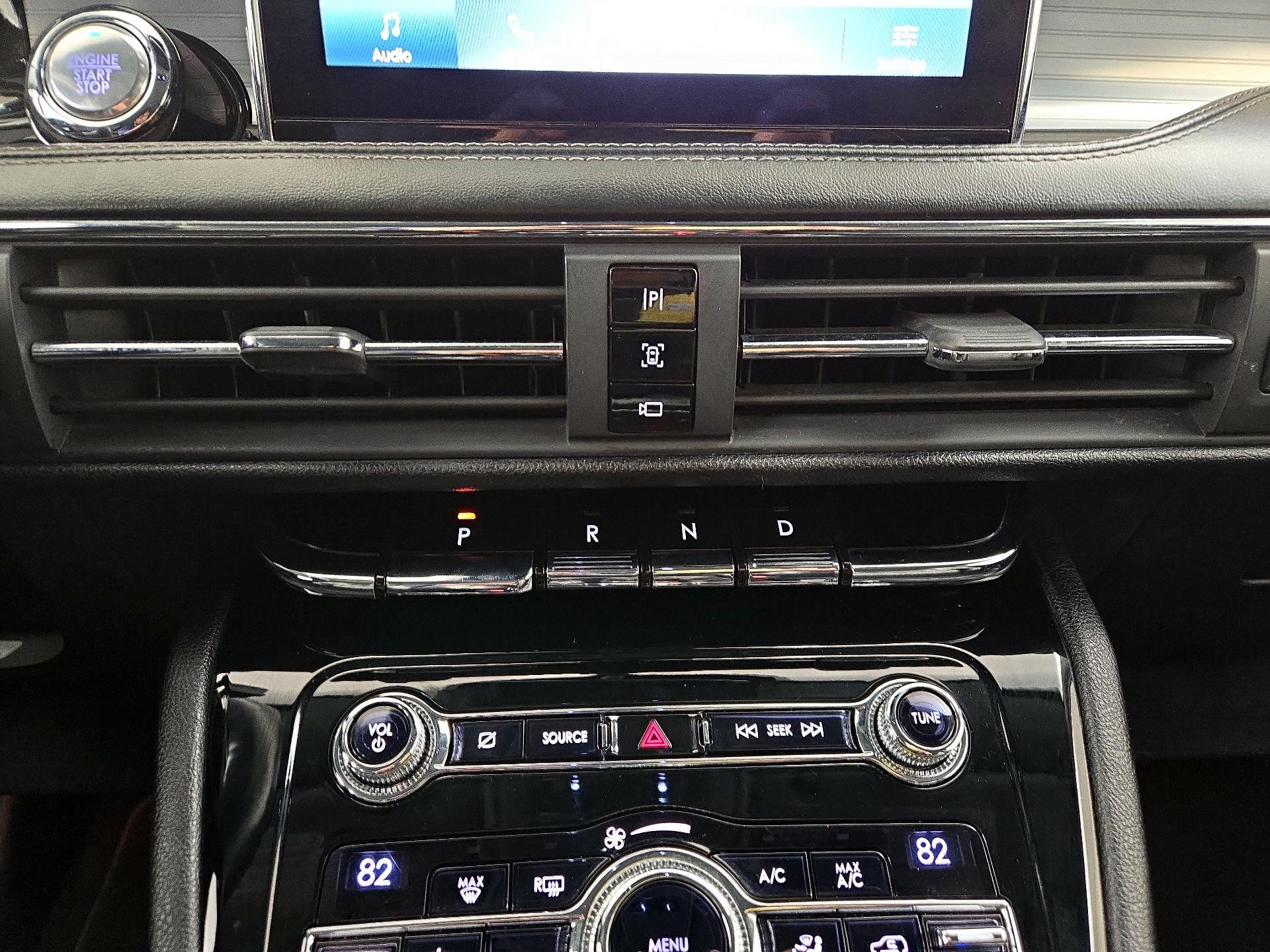 Thumbnail: 2020 Lincoln Corsair - 18