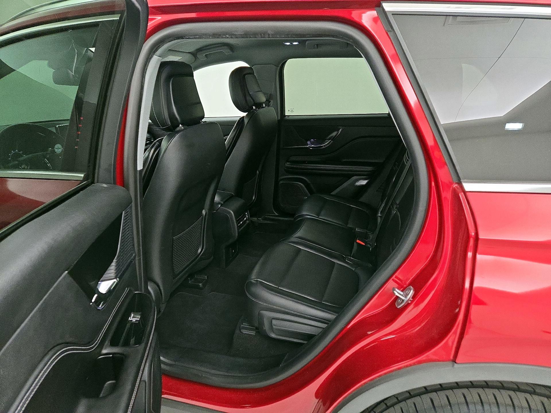 Thumbnail: 2020 Lincoln Corsair - 20