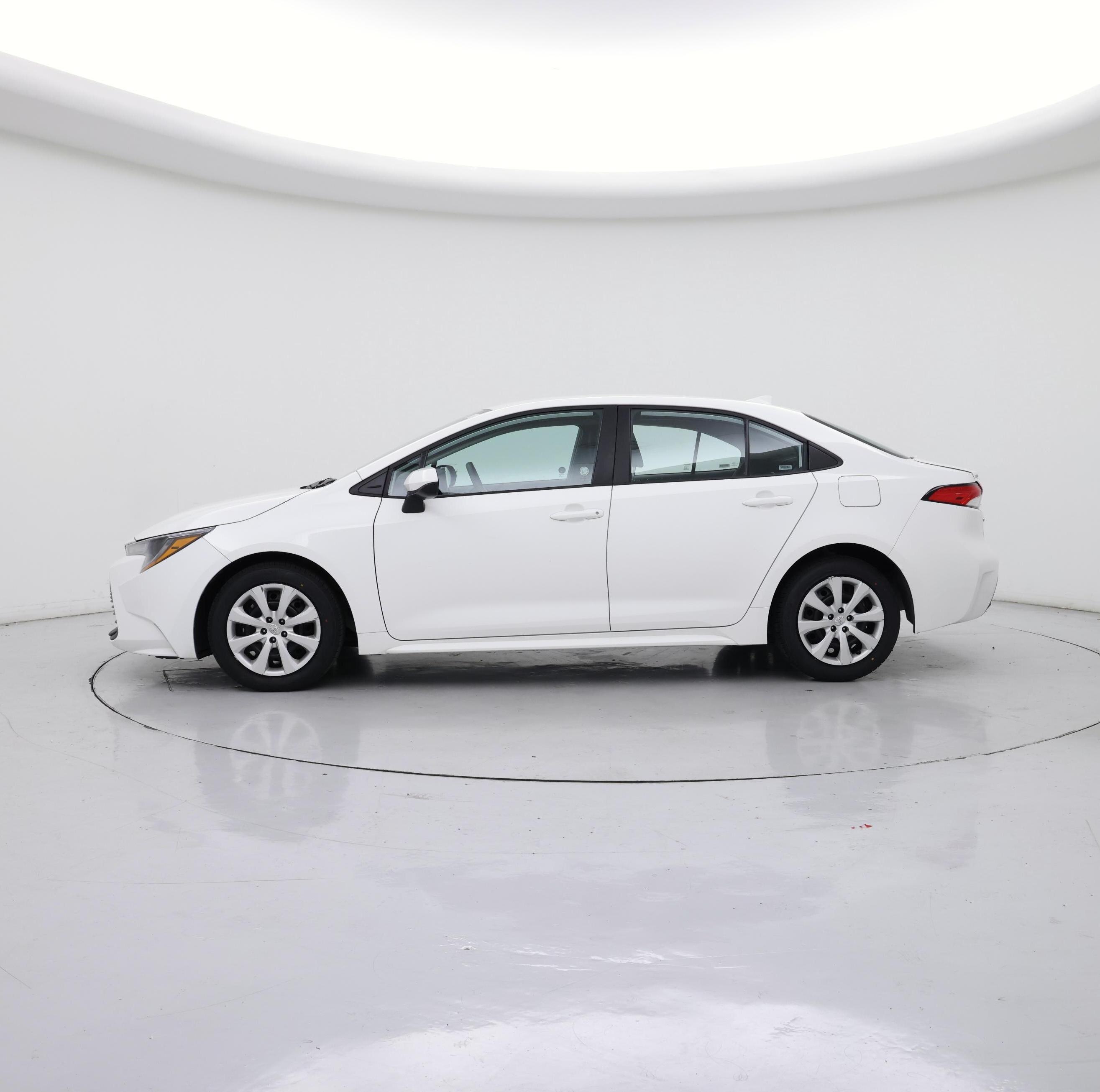 Thumbnail: 2024 Toyota Corolla - 3