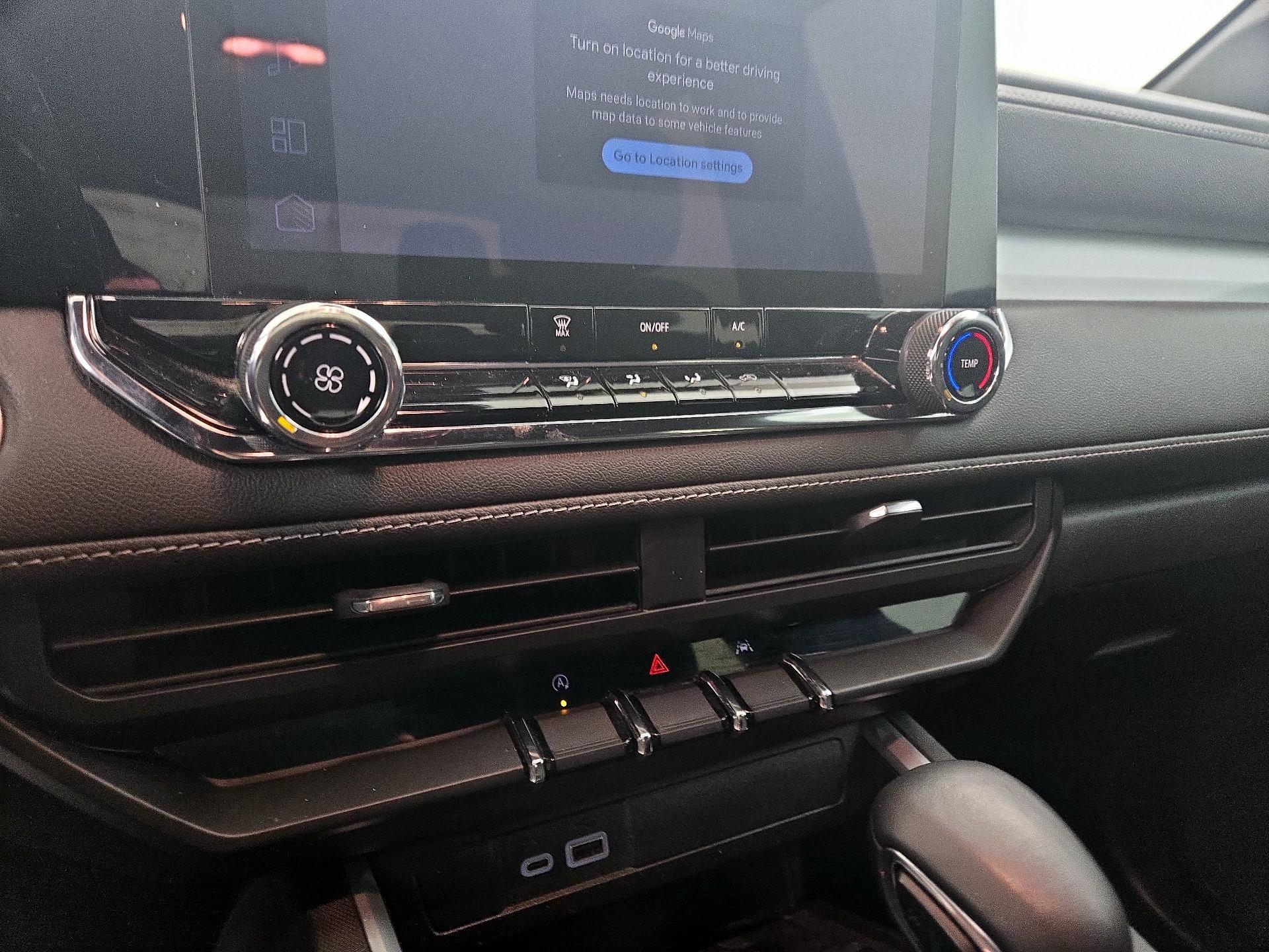 Thumbnail: 2023 Chevrolet Colorado - 16