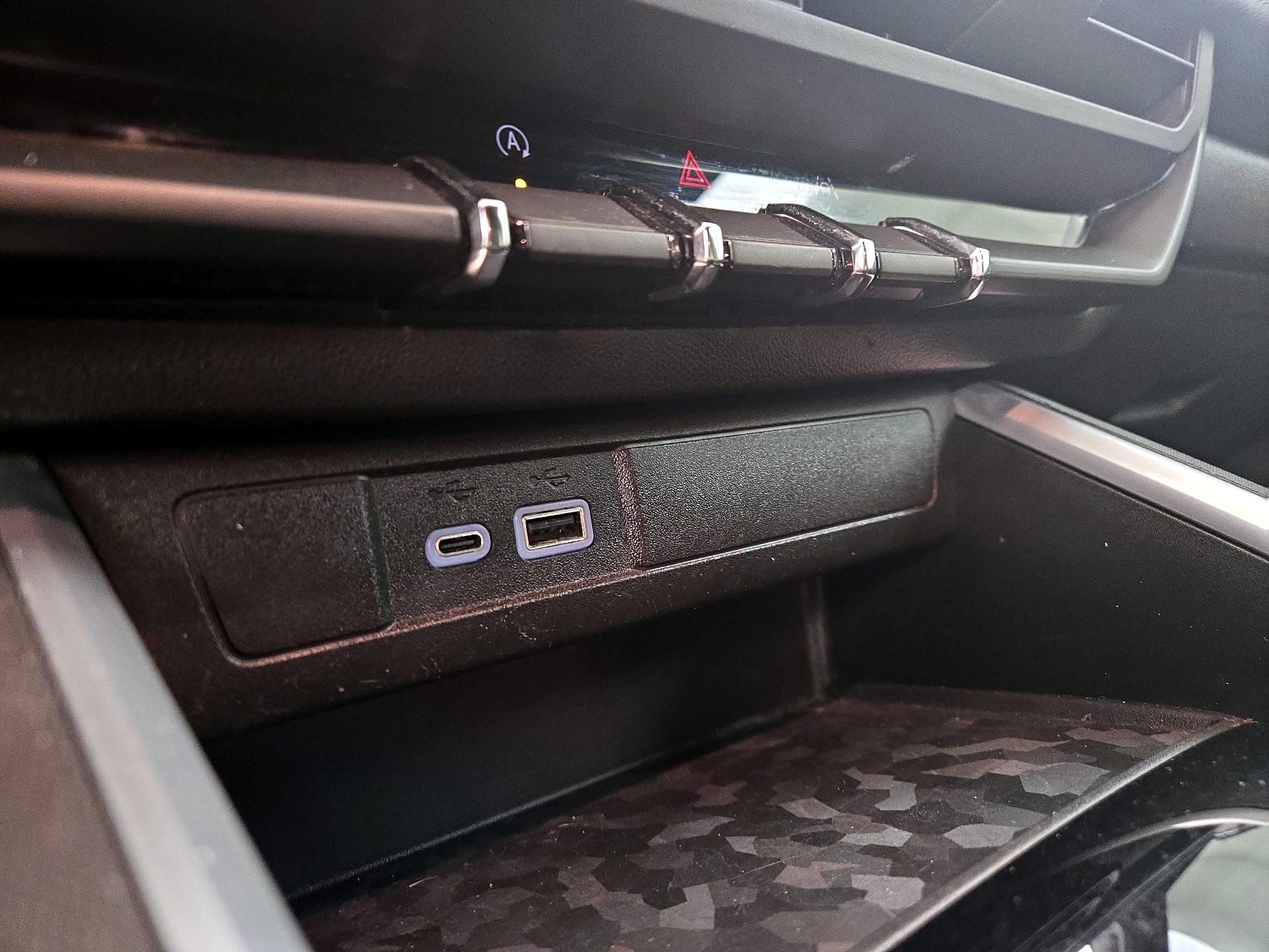 Thumbnail: 2023 Chevrolet Colorado - 18