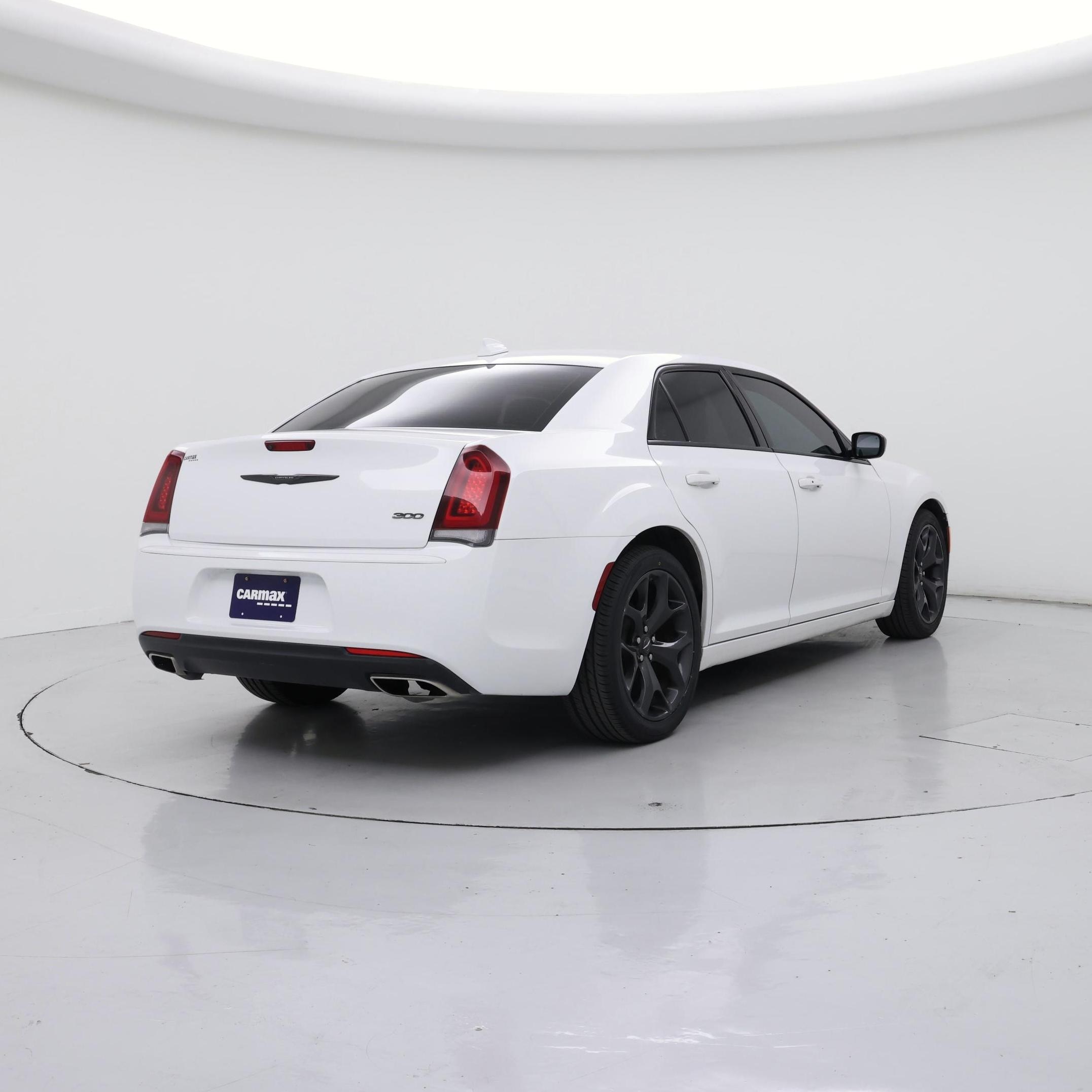 Thumbnail: 2023 Chrysler 300 - 8