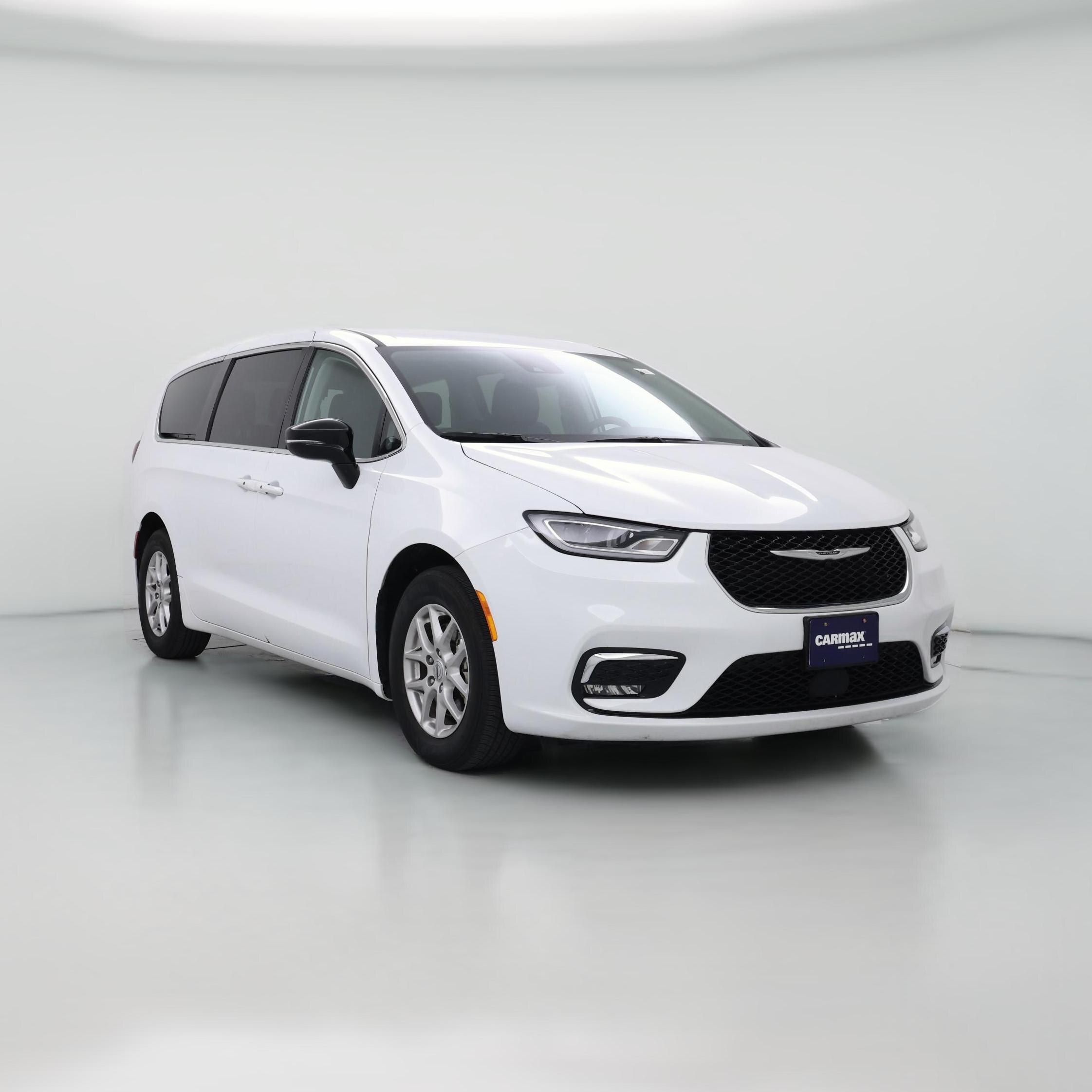 Thumbnail: 2024 Chrysler Pacifica - 1