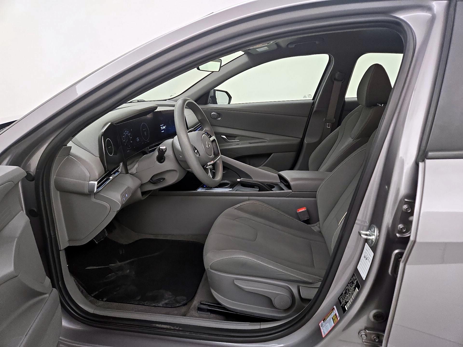 Thumbnail: 2024 Hyundai Elantra - 11