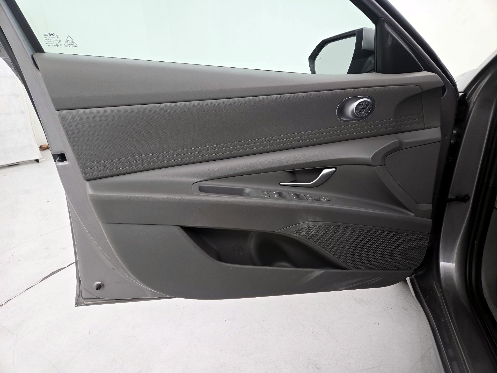 Thumbnail: 2024 Hyundai Elantra - 12