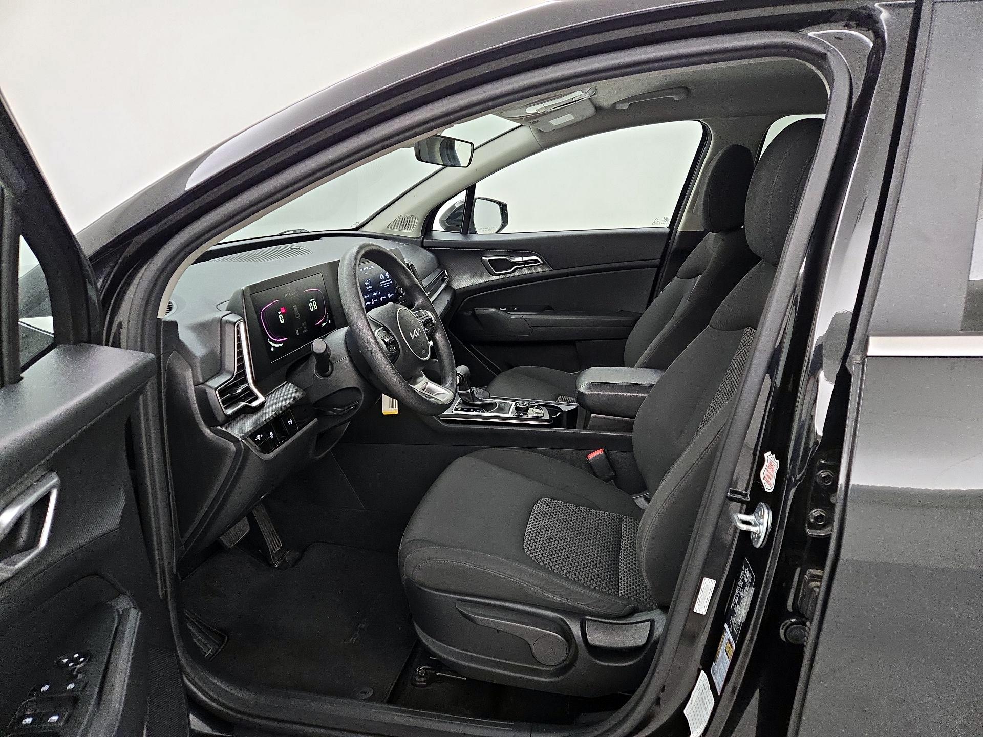 Thumbnail: 2024 Kia Sportage - 11