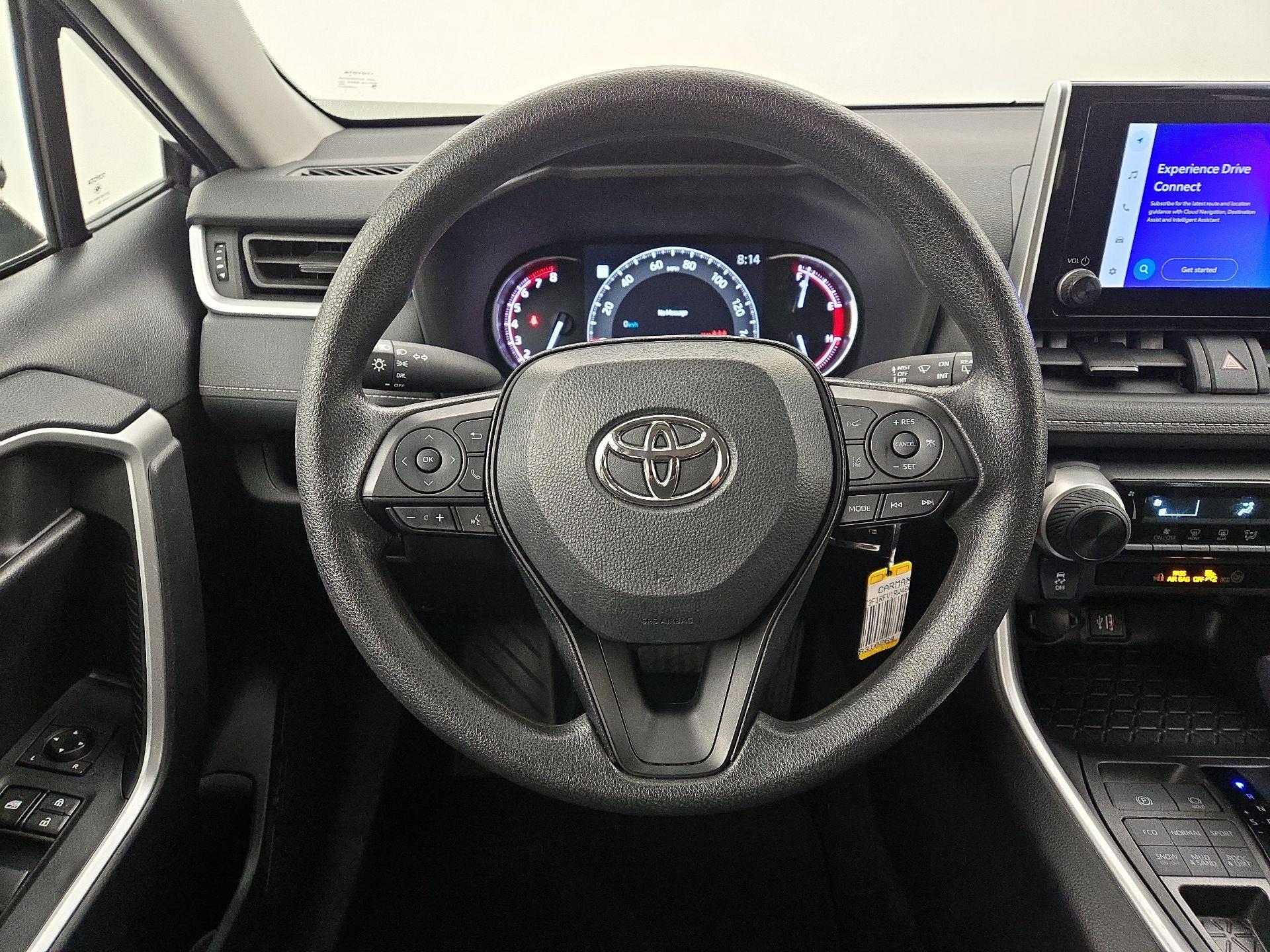 Thumbnail: 2024 Toyota RAV4 - 10