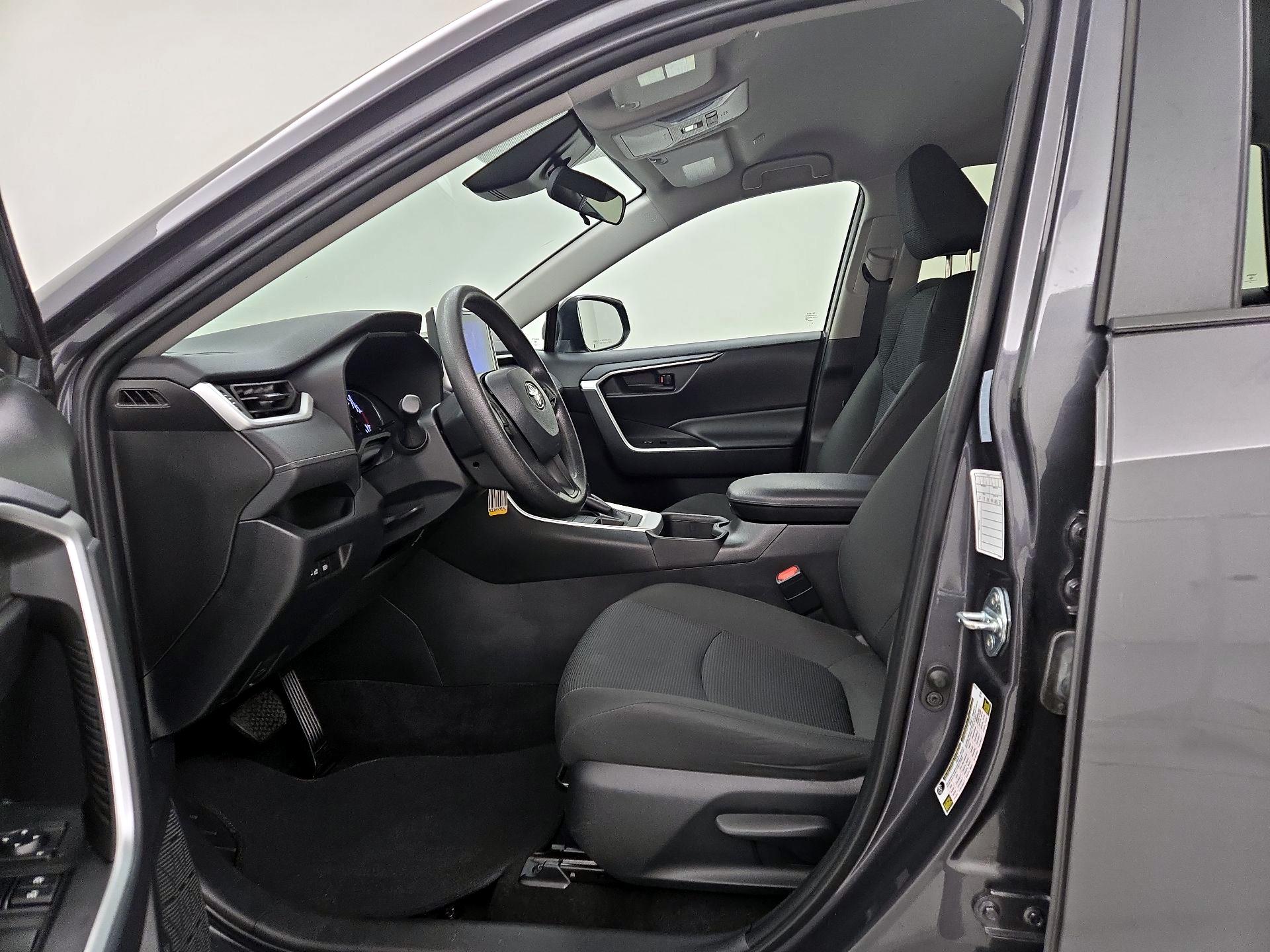 Thumbnail: 2024 Toyota RAV4 - 11