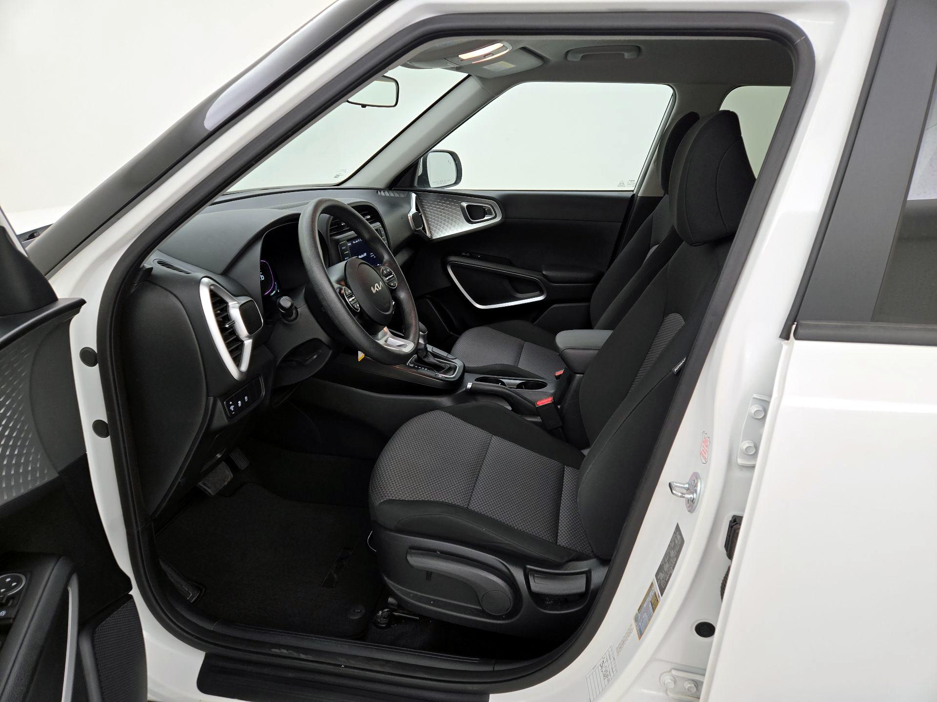 Thumbnail: 2024 Kia Soul - 11