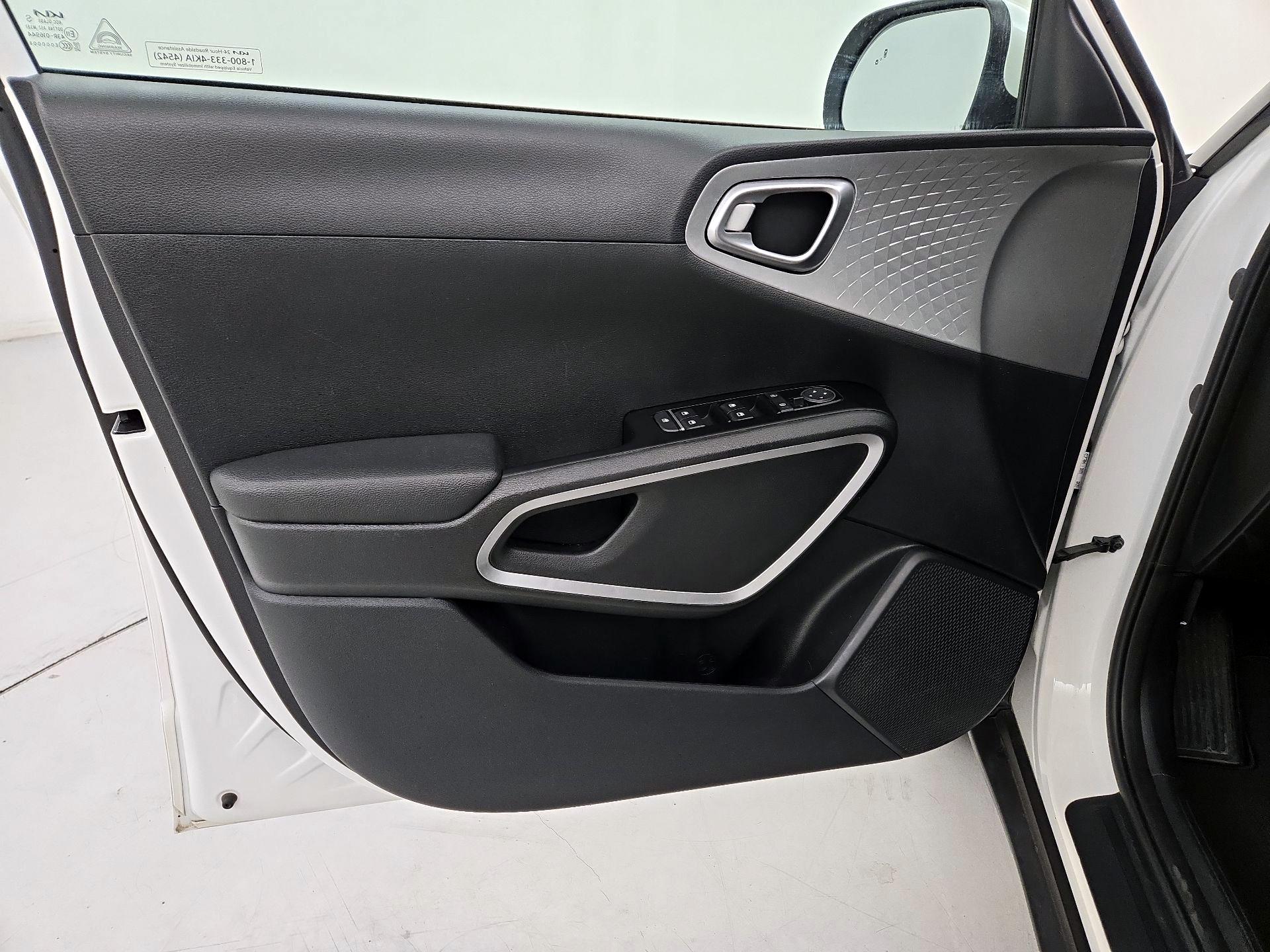 Thumbnail: 2024 Kia Soul - 12