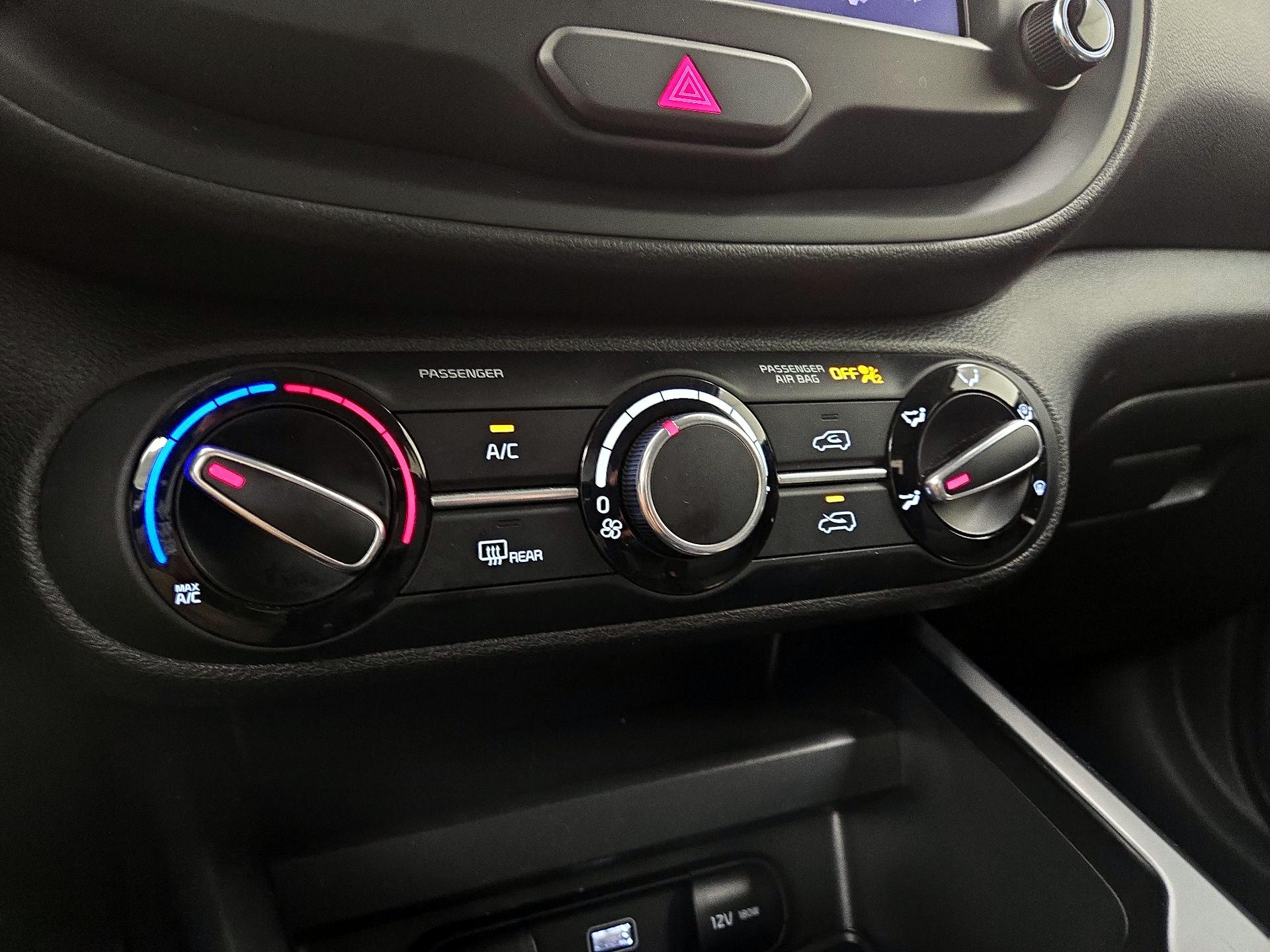 Thumbnail: 2024 Kia Soul - 16