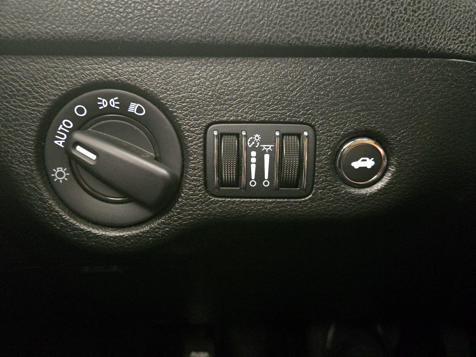 Thumbnail: 2023 Dodge Charger - 13