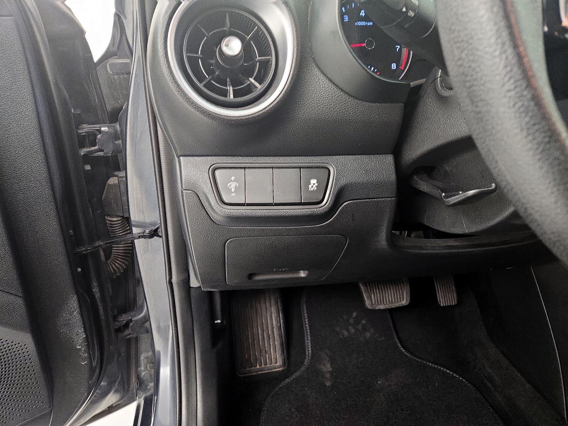 Thumbnail: 2024 Kia Forte - 13