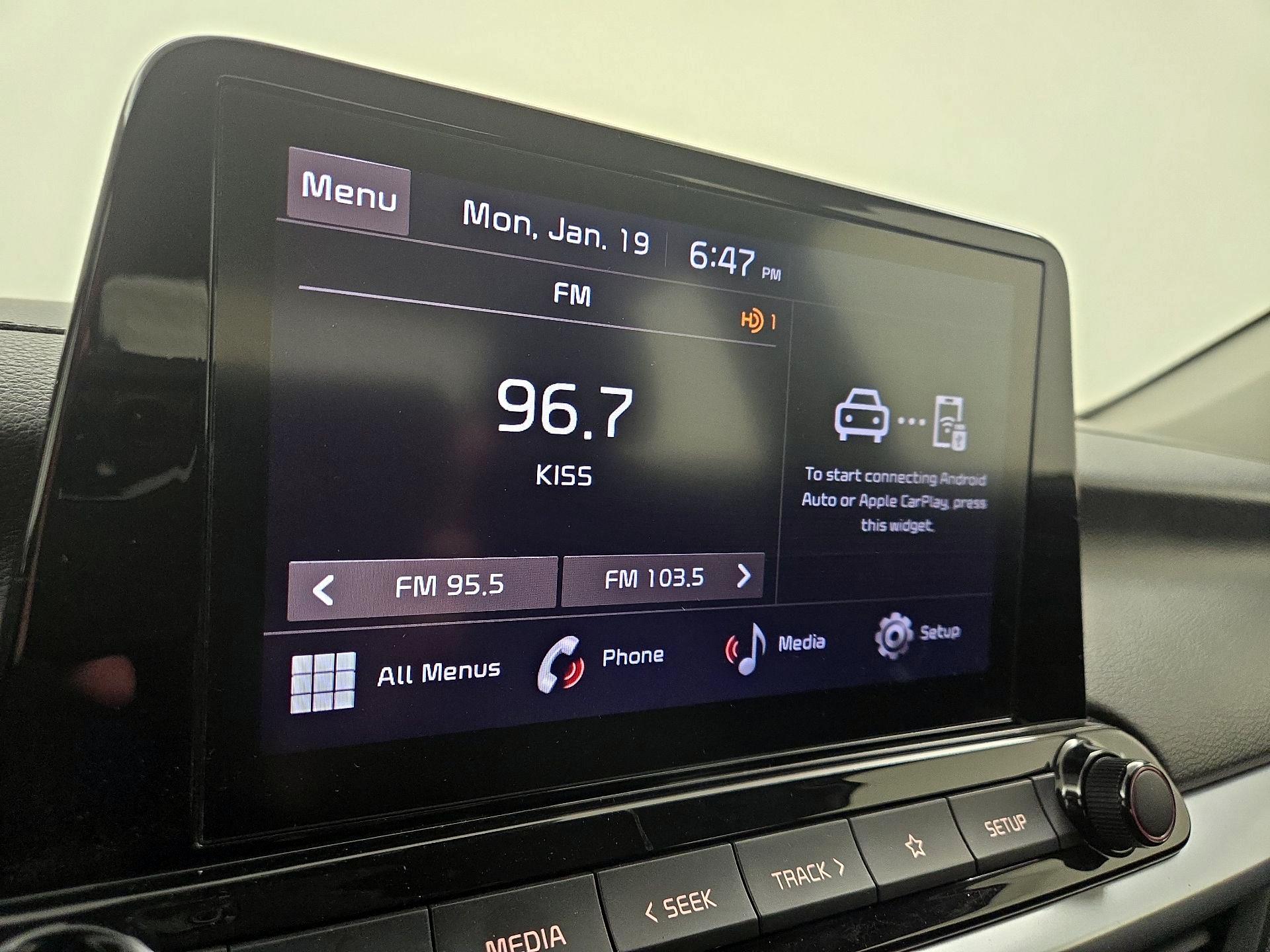 Thumbnail: 2024 Kia Forte - 15