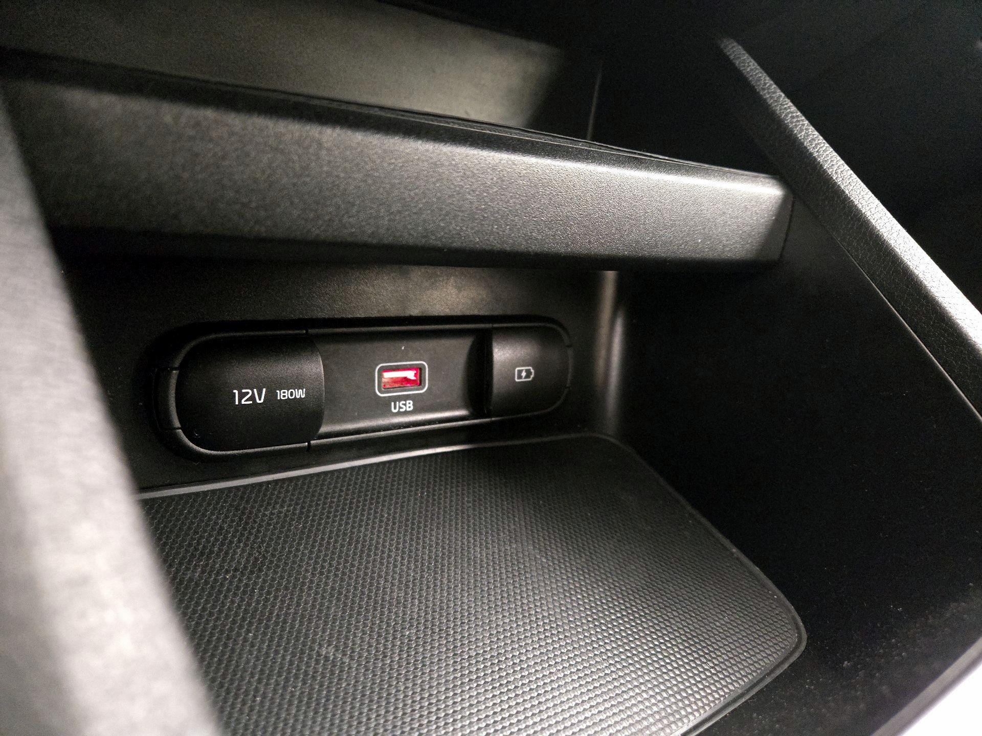 Thumbnail: 2024 Kia Forte - 18