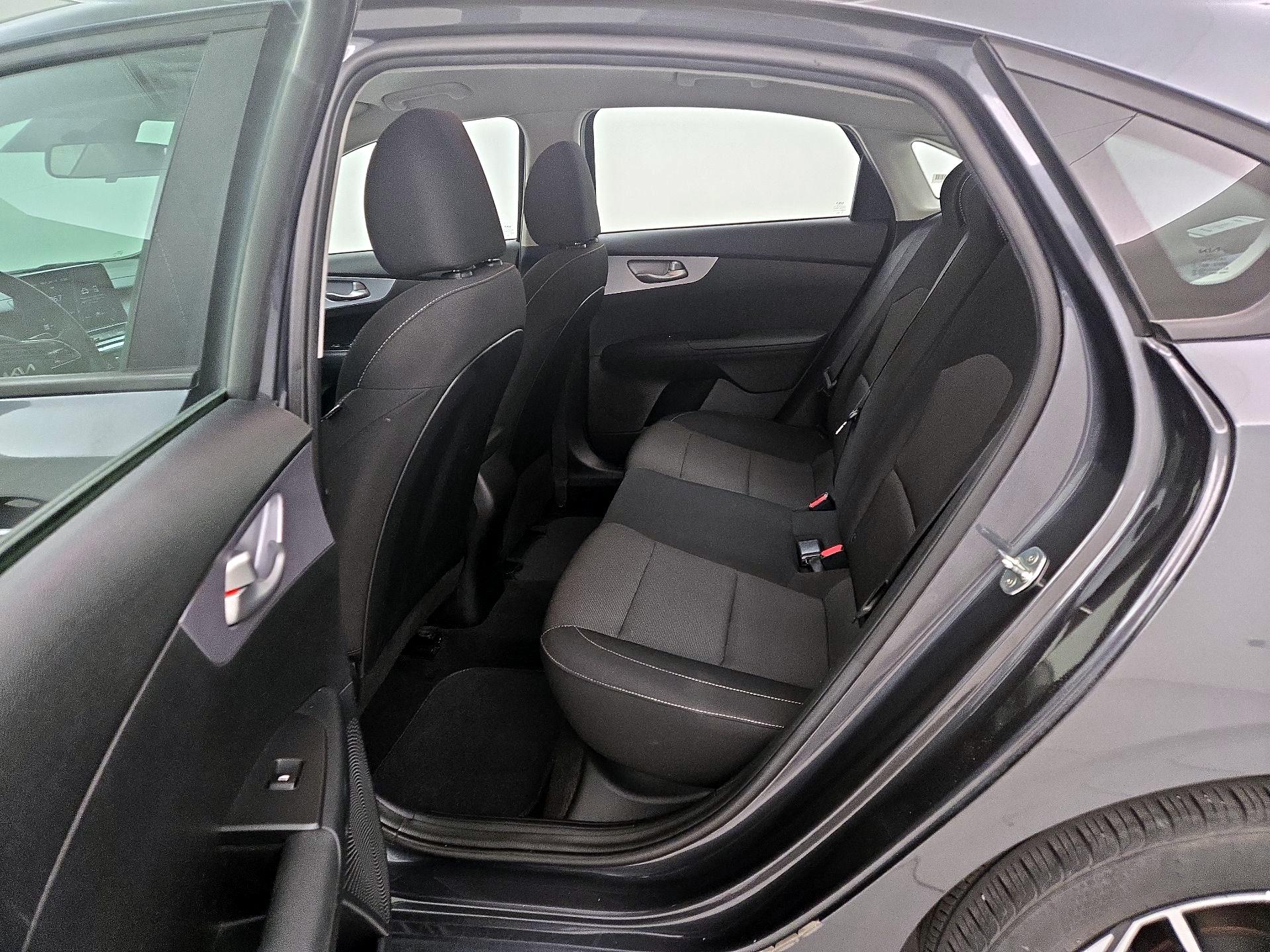 Thumbnail: 2024 Kia Forte - 19