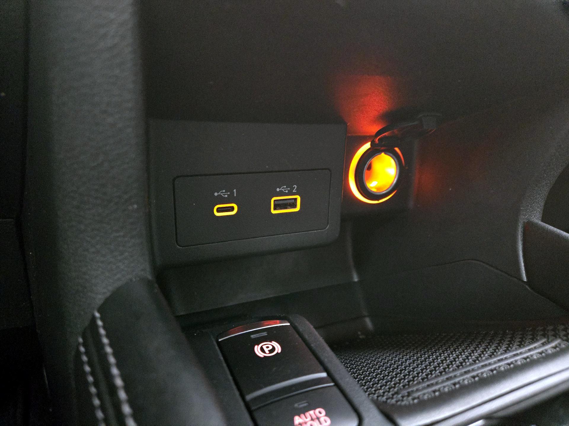 Thumbnail: 2023 Nissan Kicks - 18