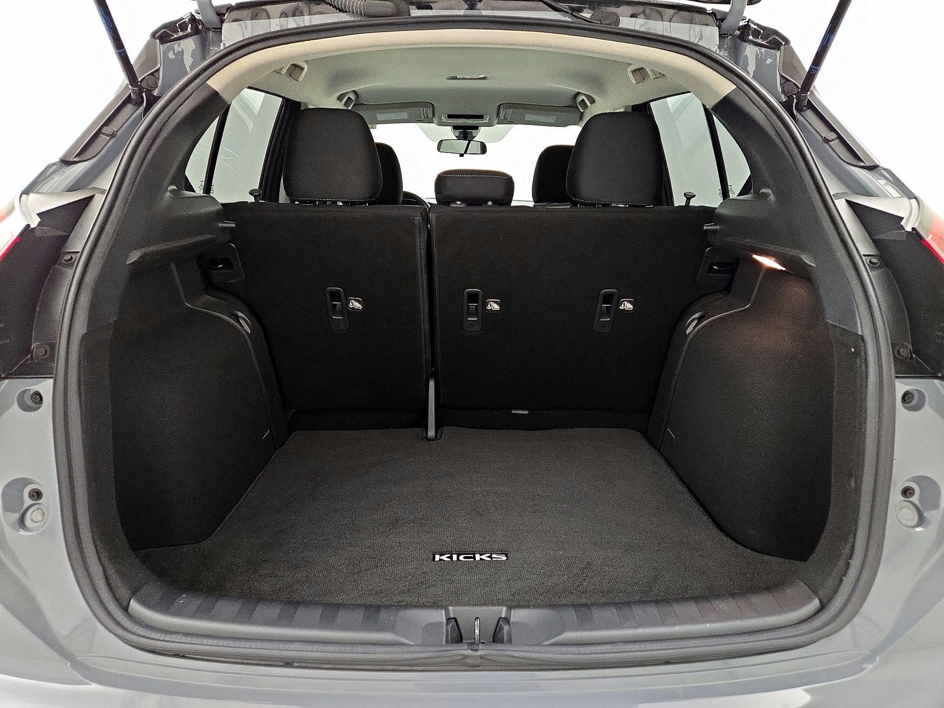 Thumbnail: 2023 Nissan Kicks - 20