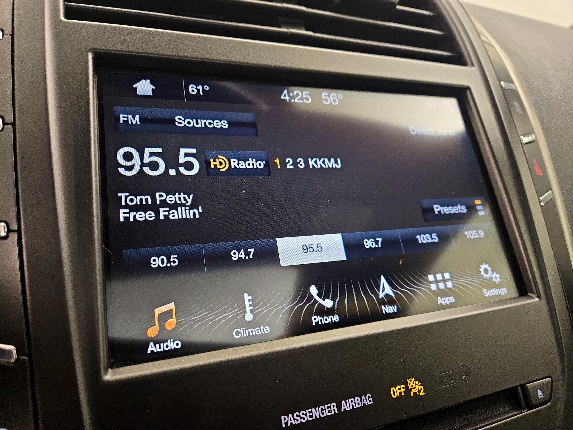 Thumbnail: 2019 Lincoln MKC - 16