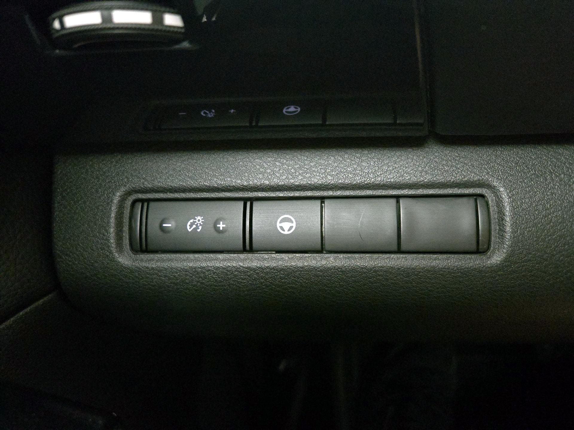 Thumbnail: 2022 Nissan Pathfinder - 13