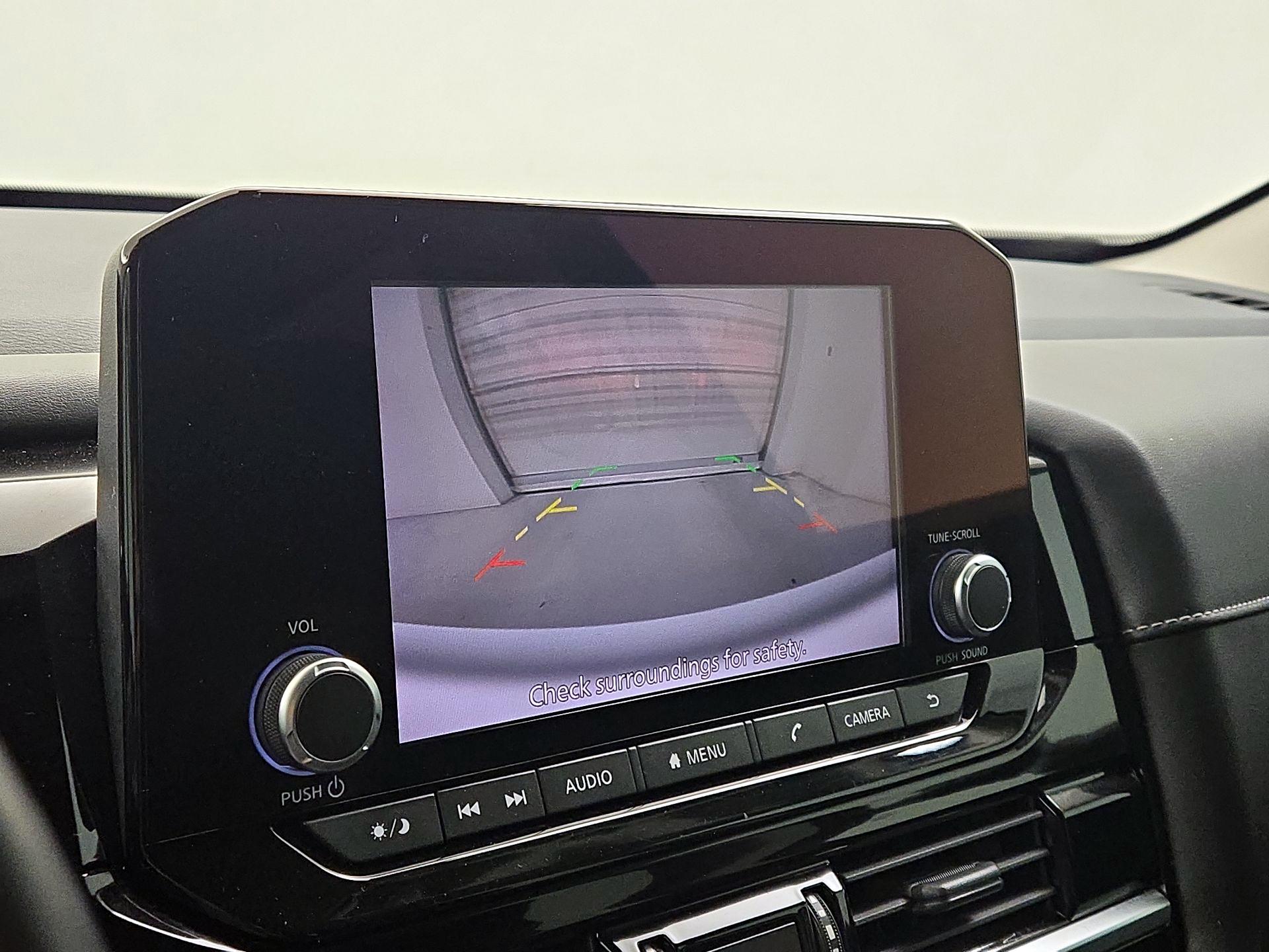 Thumbnail: 2022 Nissan Pathfinder - 14