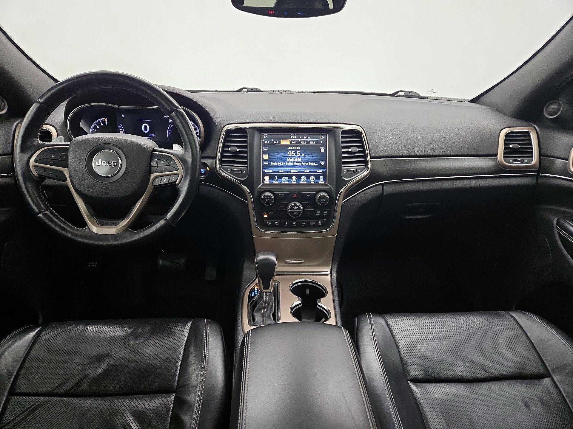 Thumbnail: 2017 Jeep Grand Cherokee - 9