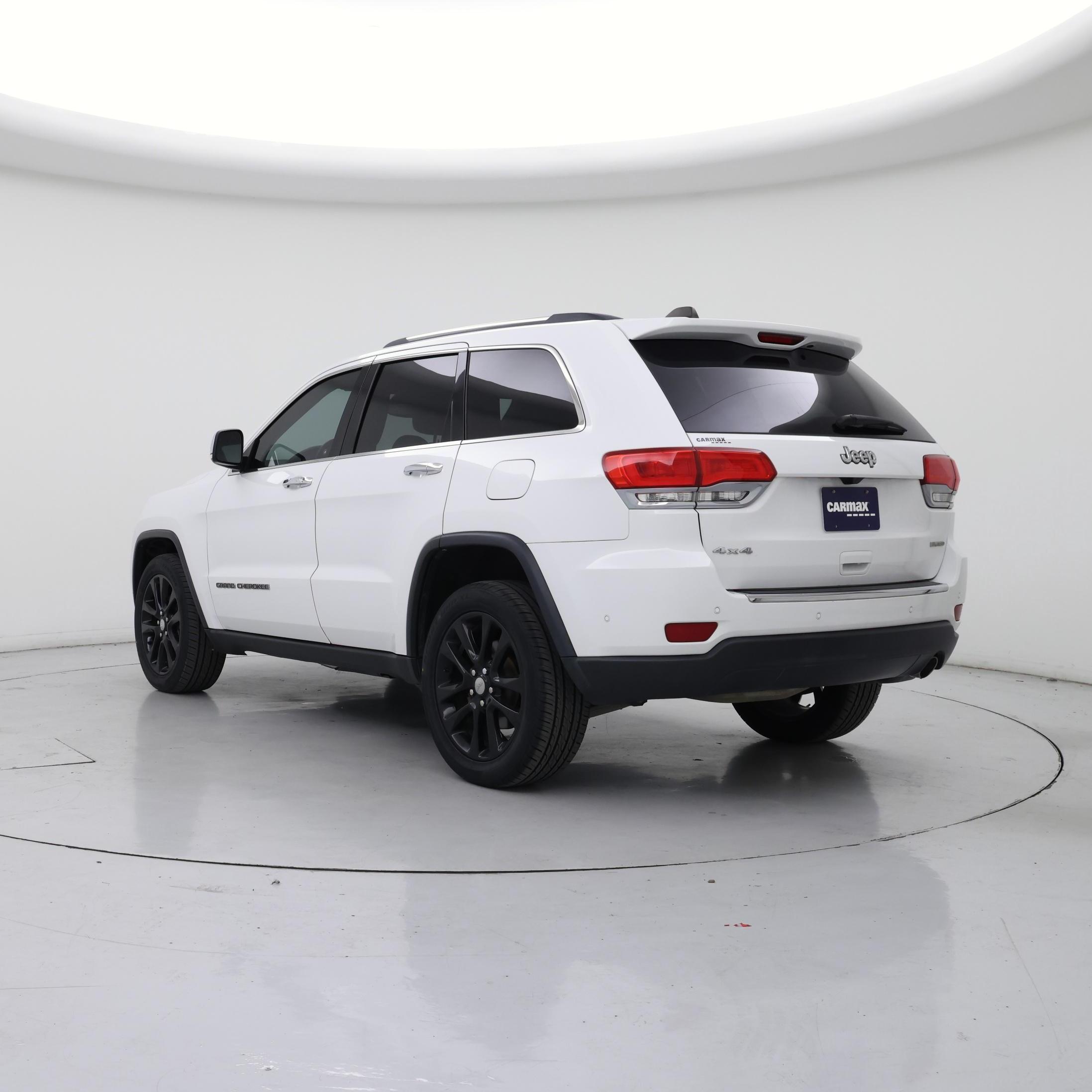 Thumbnail: 2017 Jeep Grand Cherokee - 2