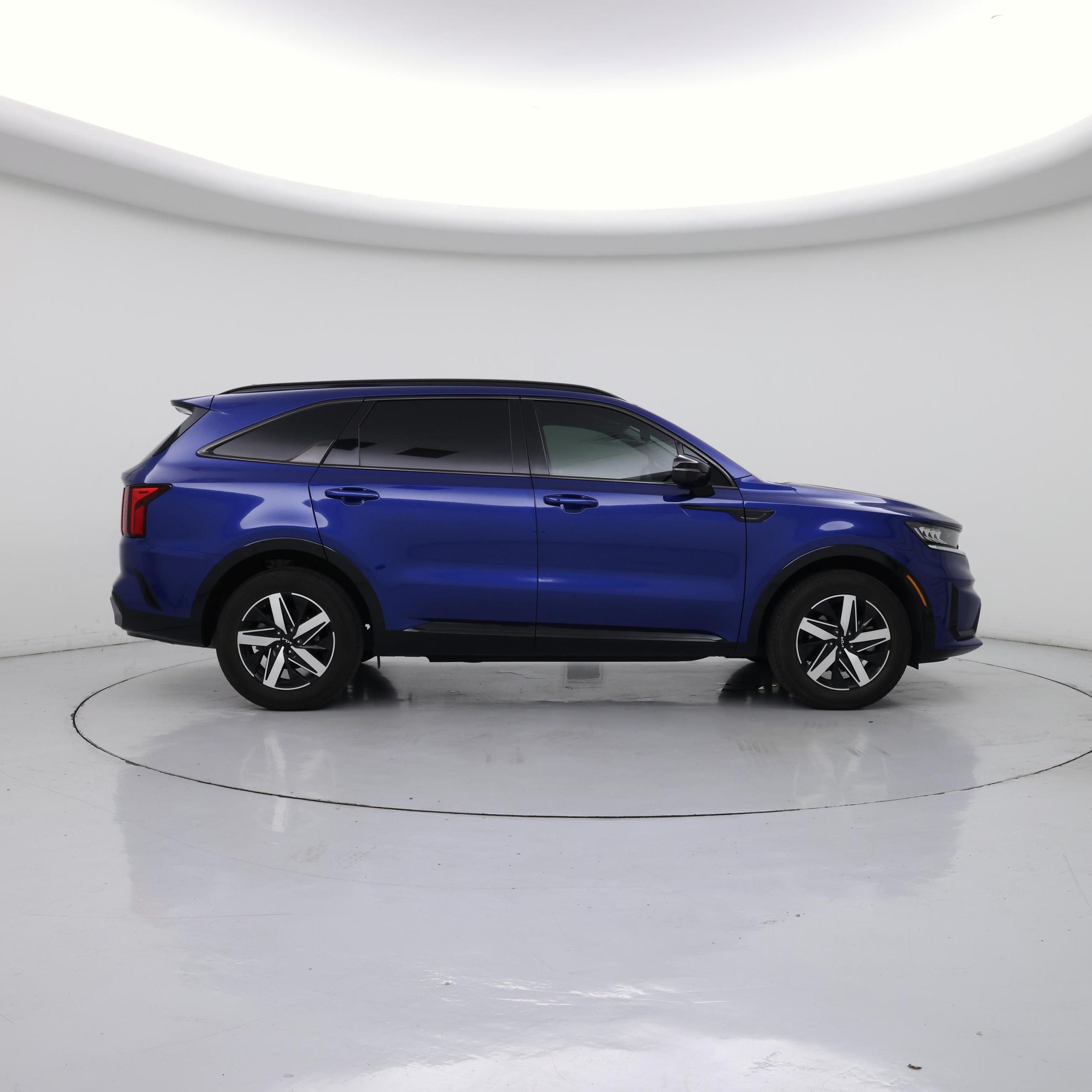 Thumbnail: 2023 Kia Sorento - 7