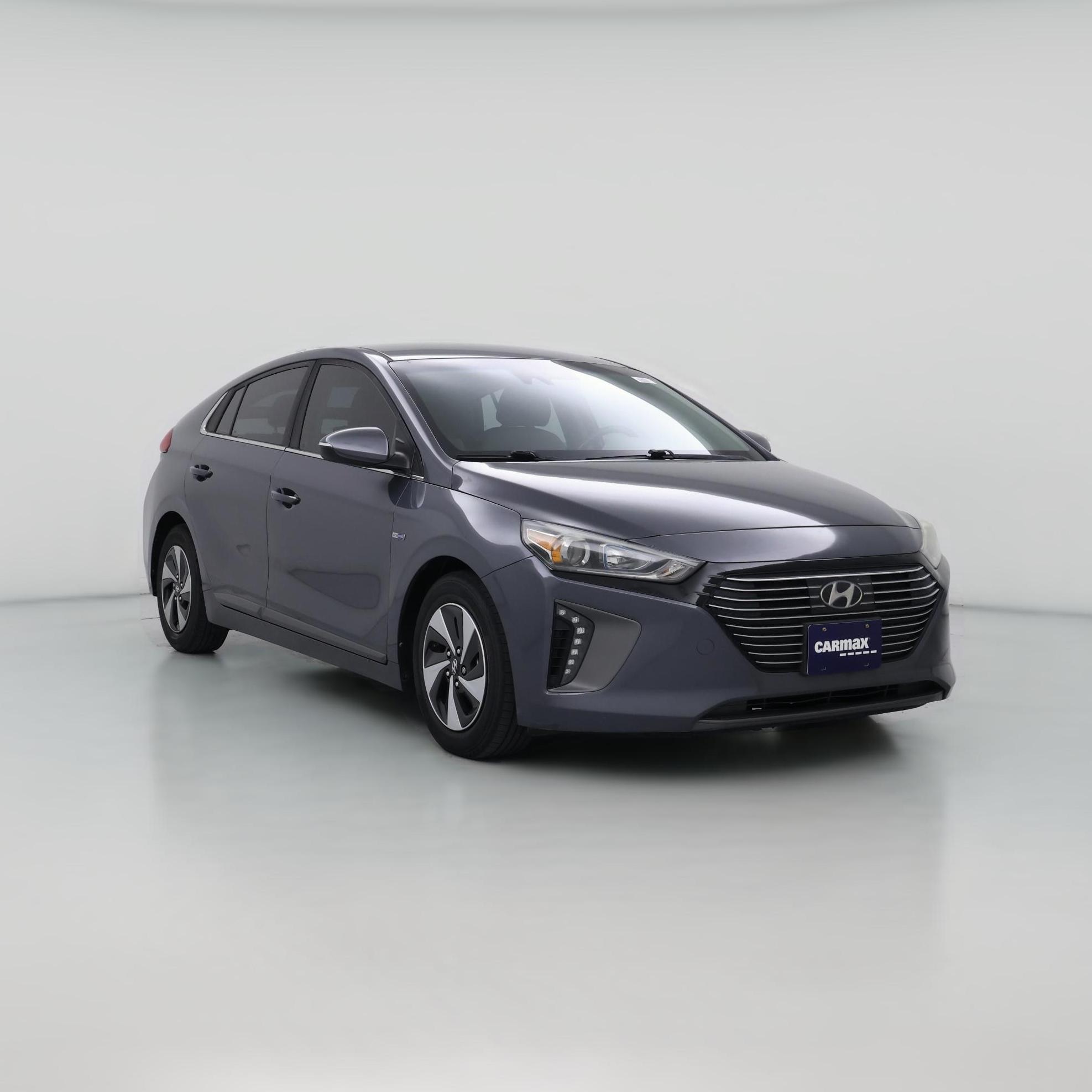 Thumbnail: 2019 Hyundai Ioniq - 1