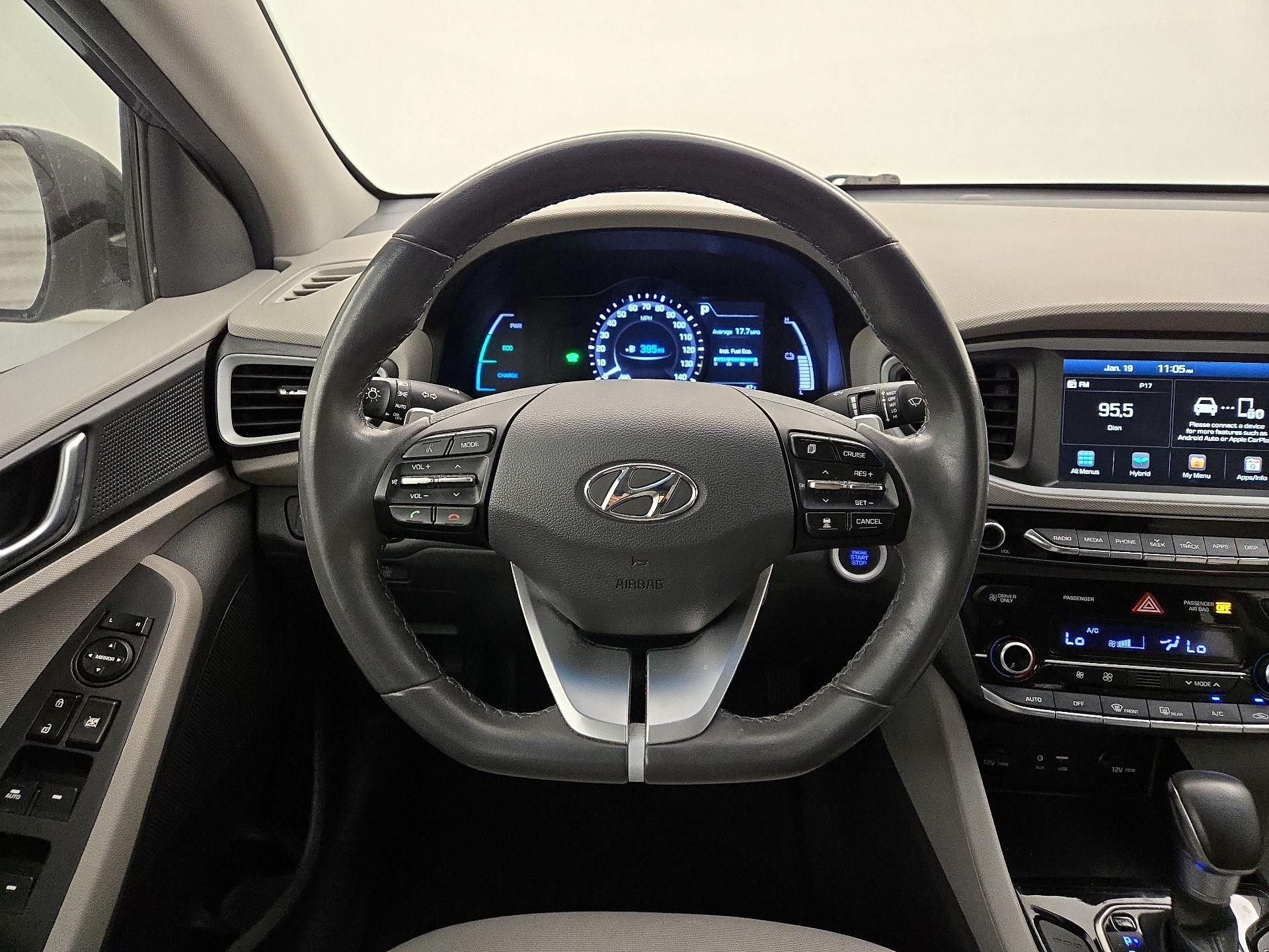Thumbnail: 2019 Hyundai Ioniq - 10