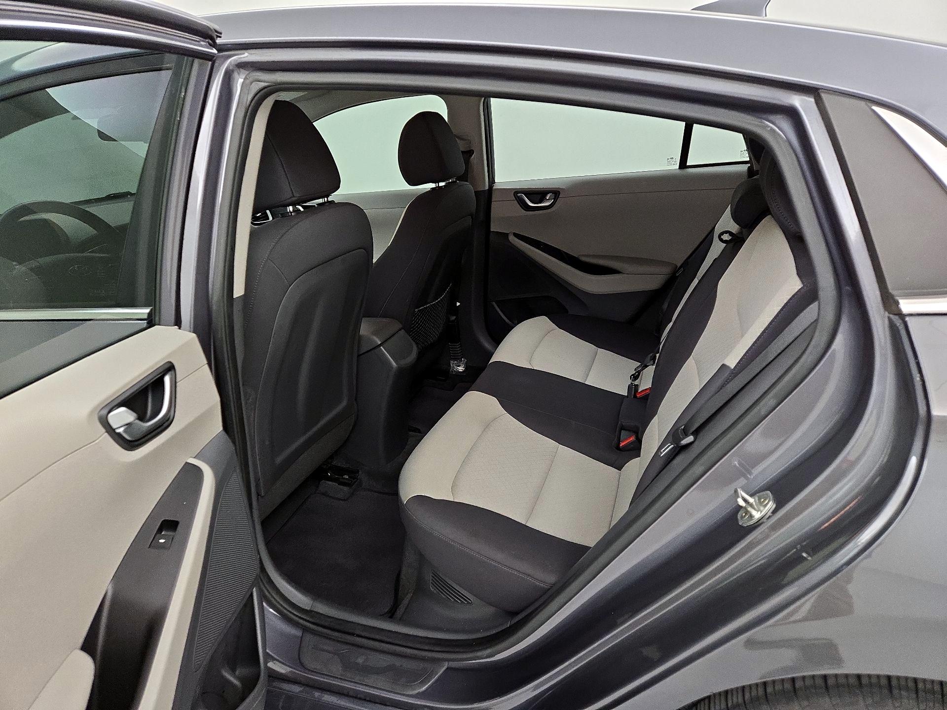 Thumbnail: 2019 Hyundai Ioniq - 19