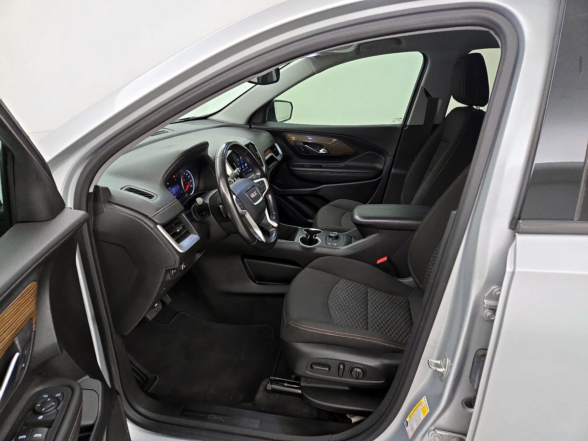 Thumbnail: 2020 GMC Terrain - 11