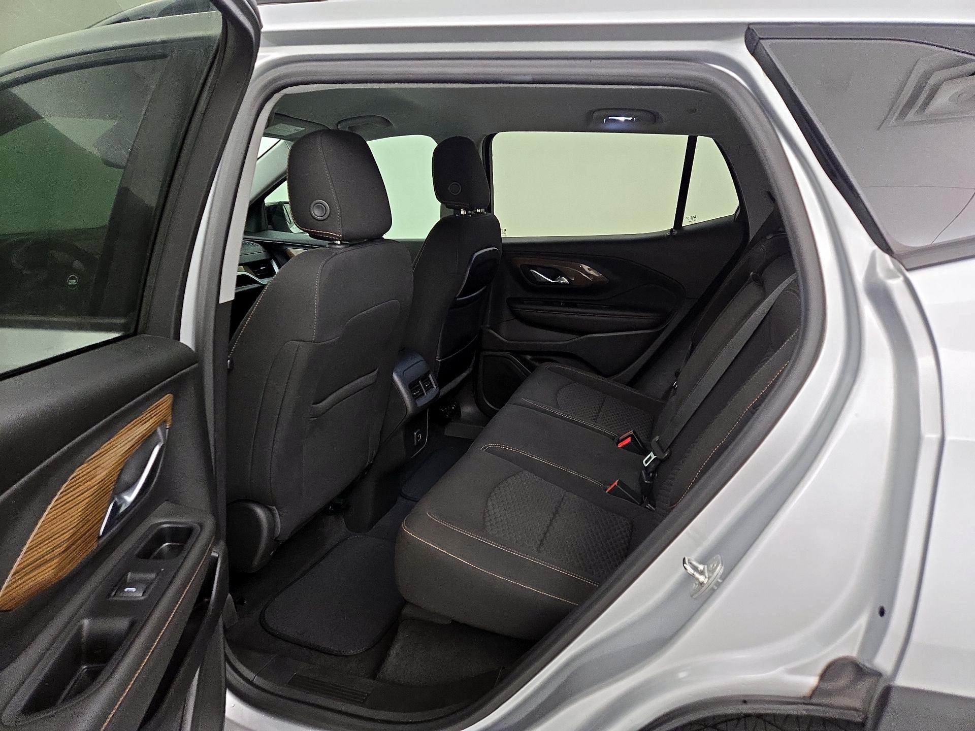 Thumbnail: 2020 GMC Terrain - 19