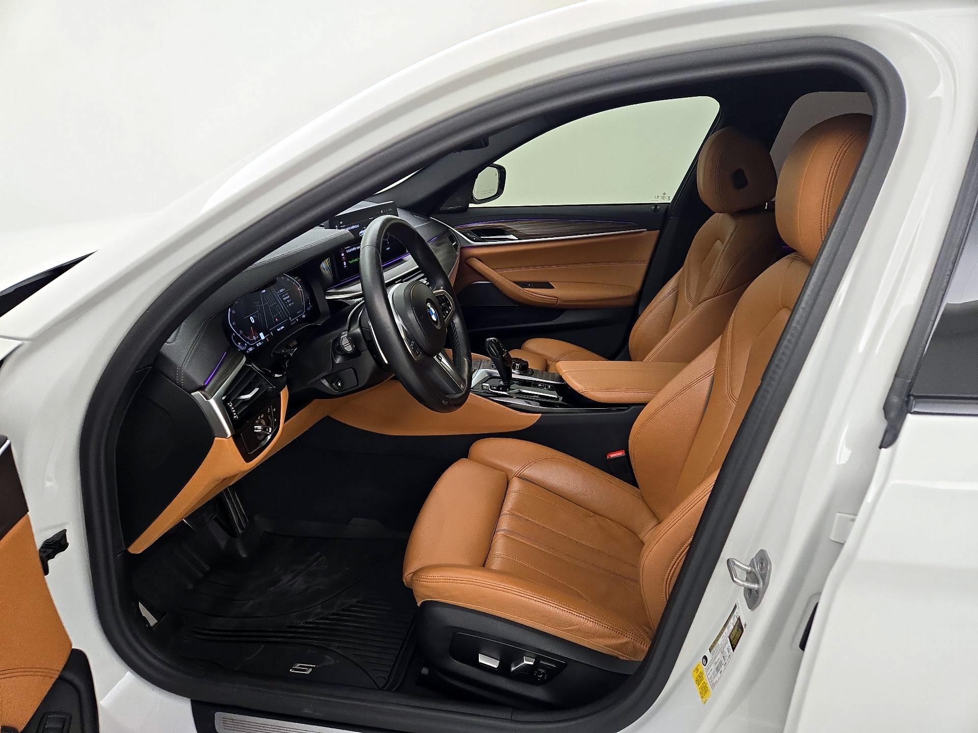 Thumbnail: 2023 BMW 5 Series - 11