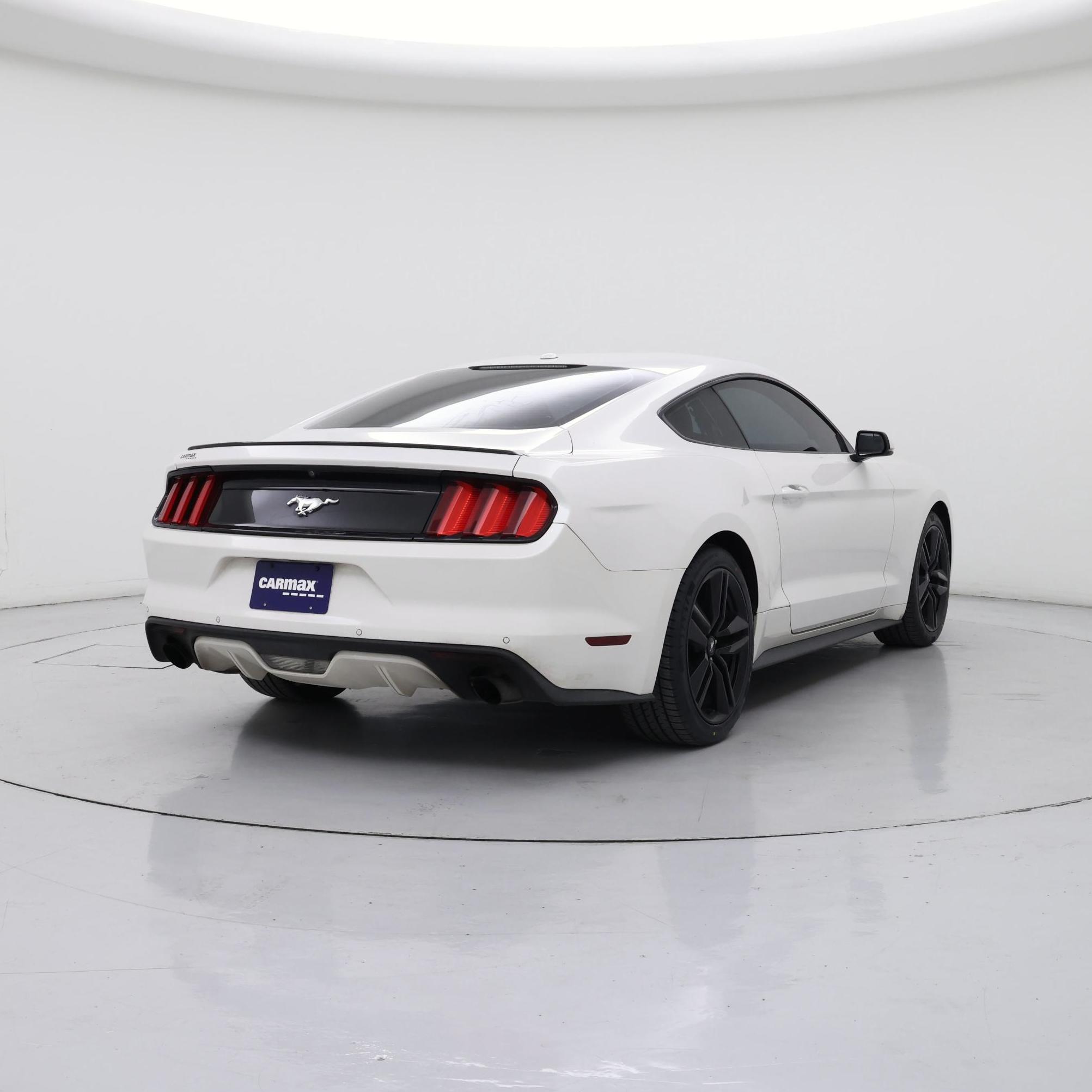 Thumbnail: 2017 Ford Mustang - 8