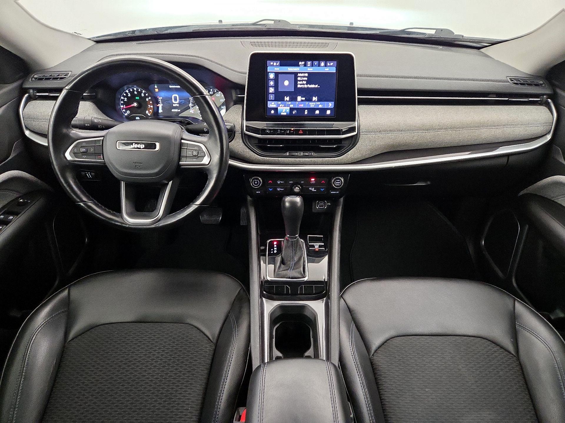 Thumbnail: 2022 Jeep Compass - 9