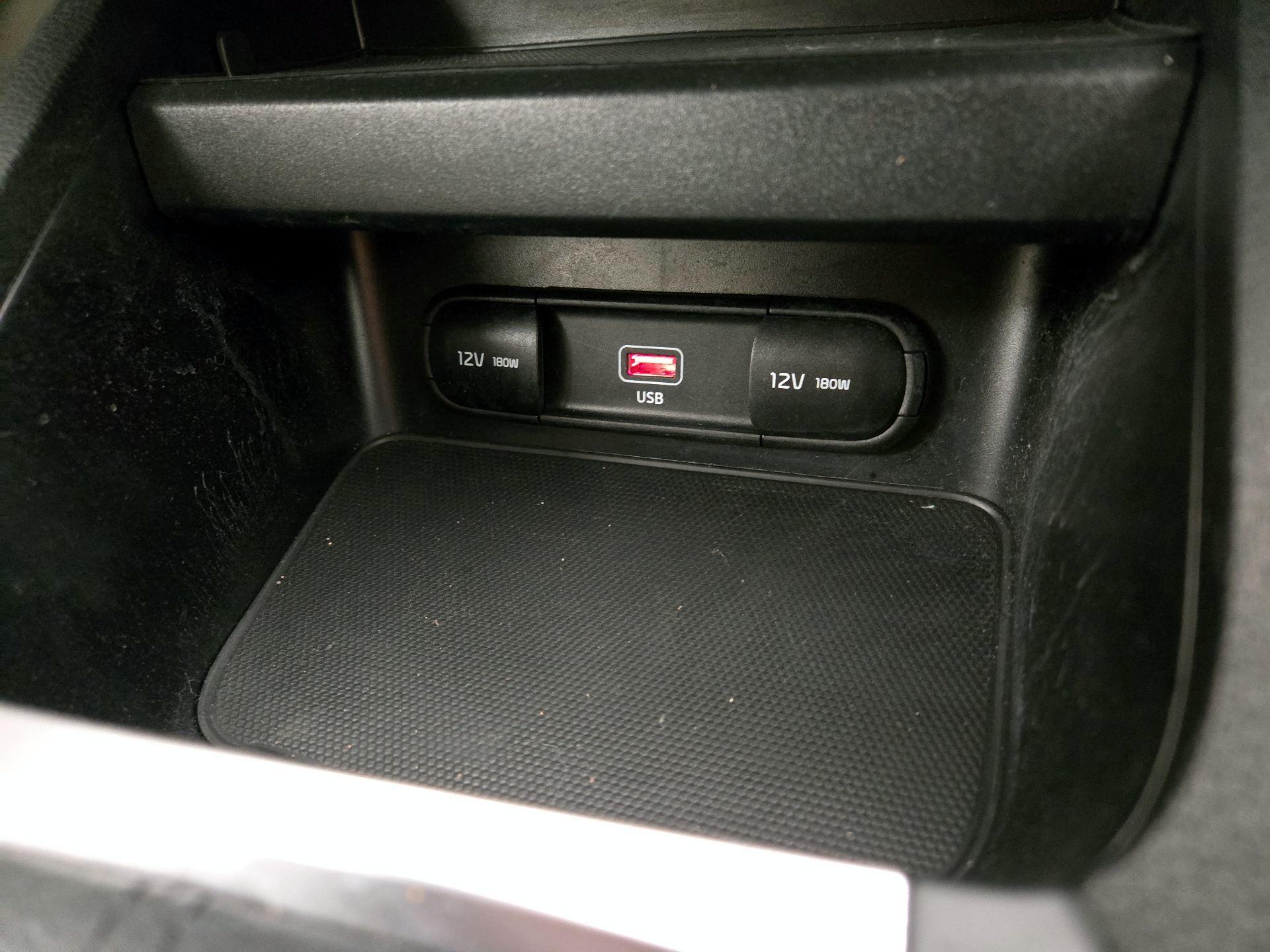 Thumbnail: 2023 Kia Forte - 18